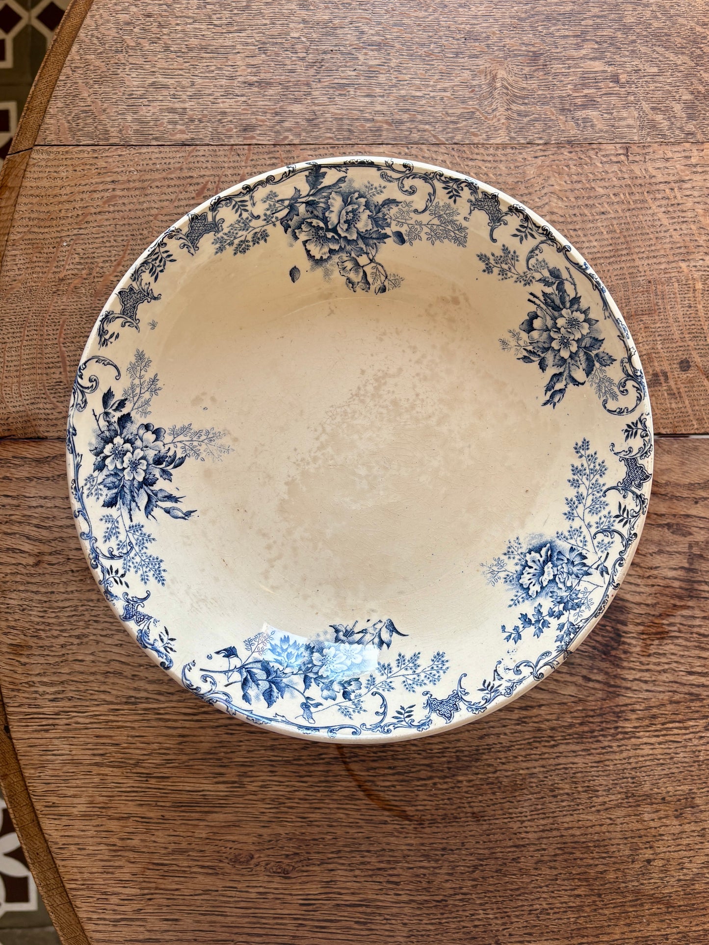 Compotier ancien en terre de fer - Modèle L'Oréal de Boulanger