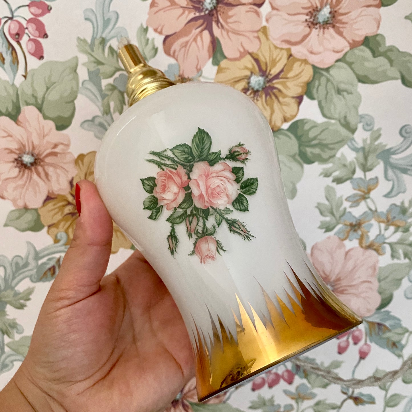 Baladeuse tulipe vintage en opaline blanche avec dessin de roses