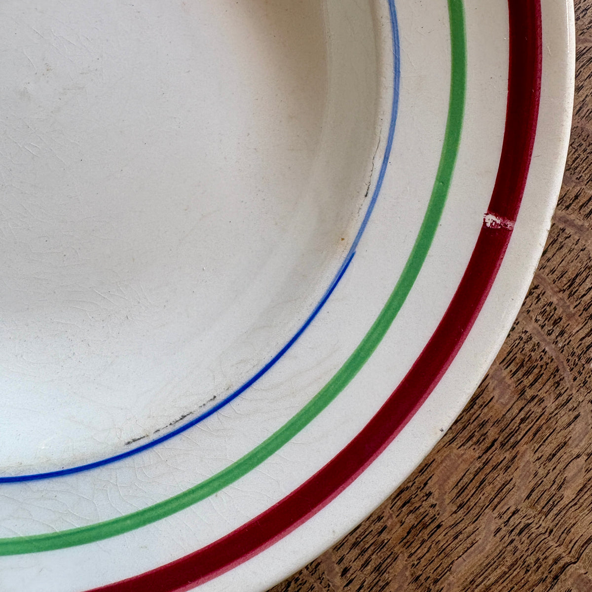 Lot de 6 assiettes creuses vintage, modèles Gildas