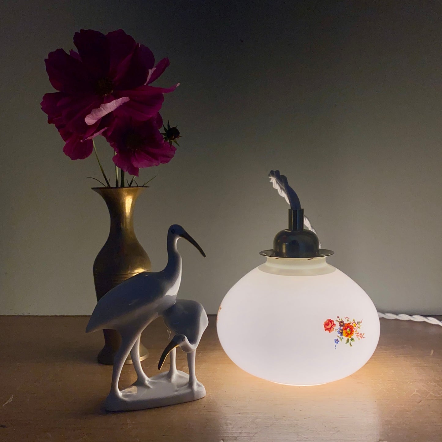 Suspension opaline blanche