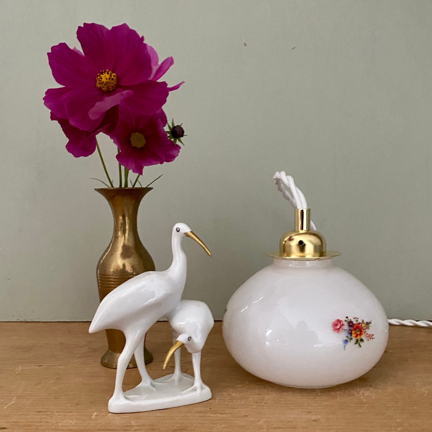 Suspension opaline blanche