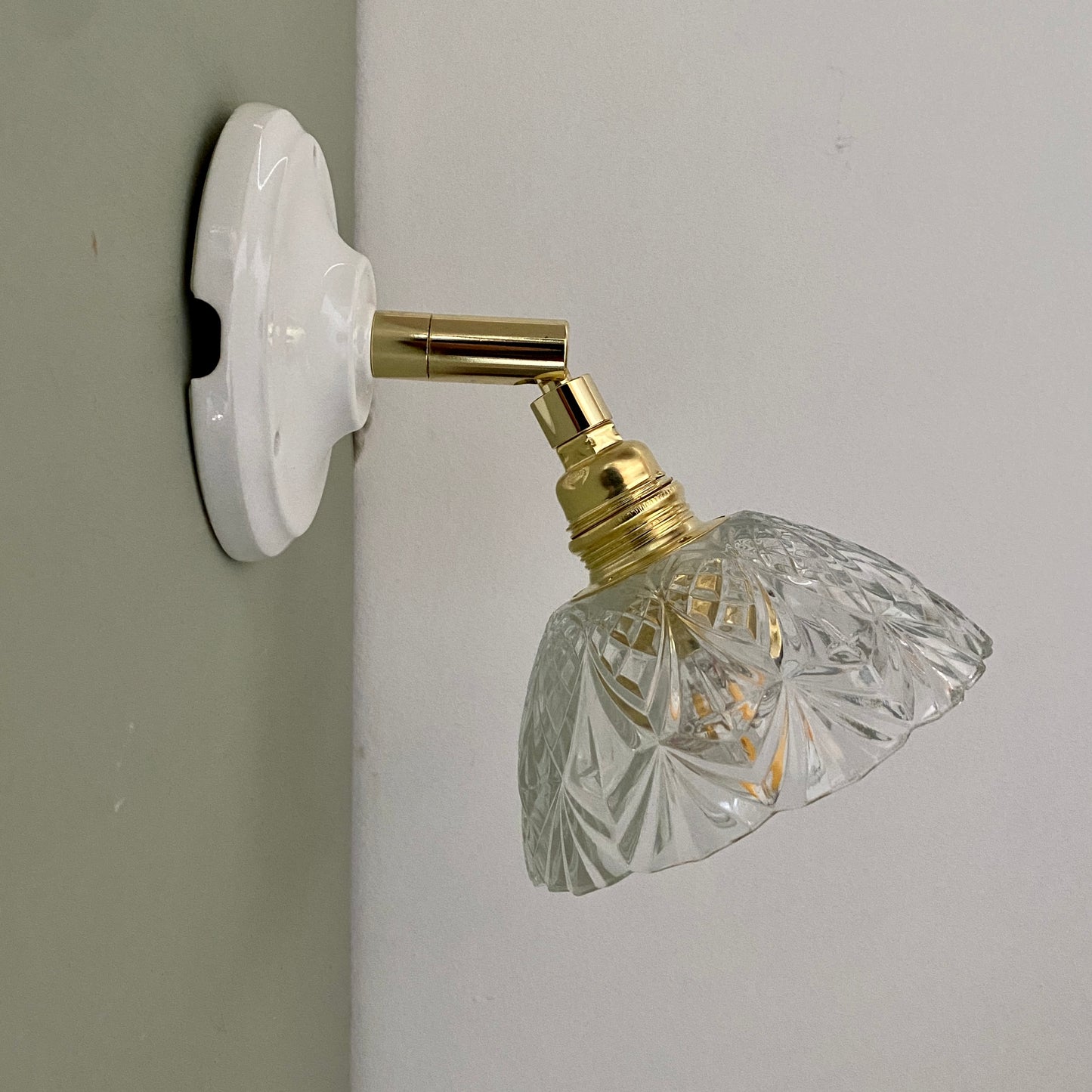 Applique abat-jour vintage en verre ciselé - collection vaisselle -
