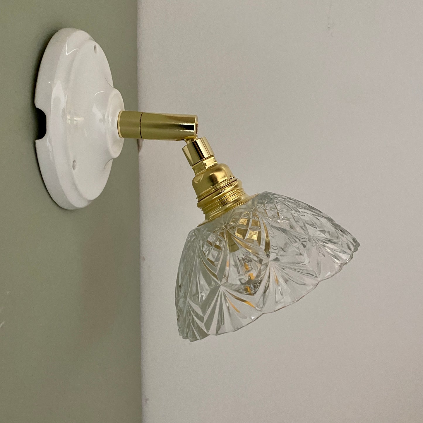Applique abat-jour vintage en verre ciselé - collection vaisselle -