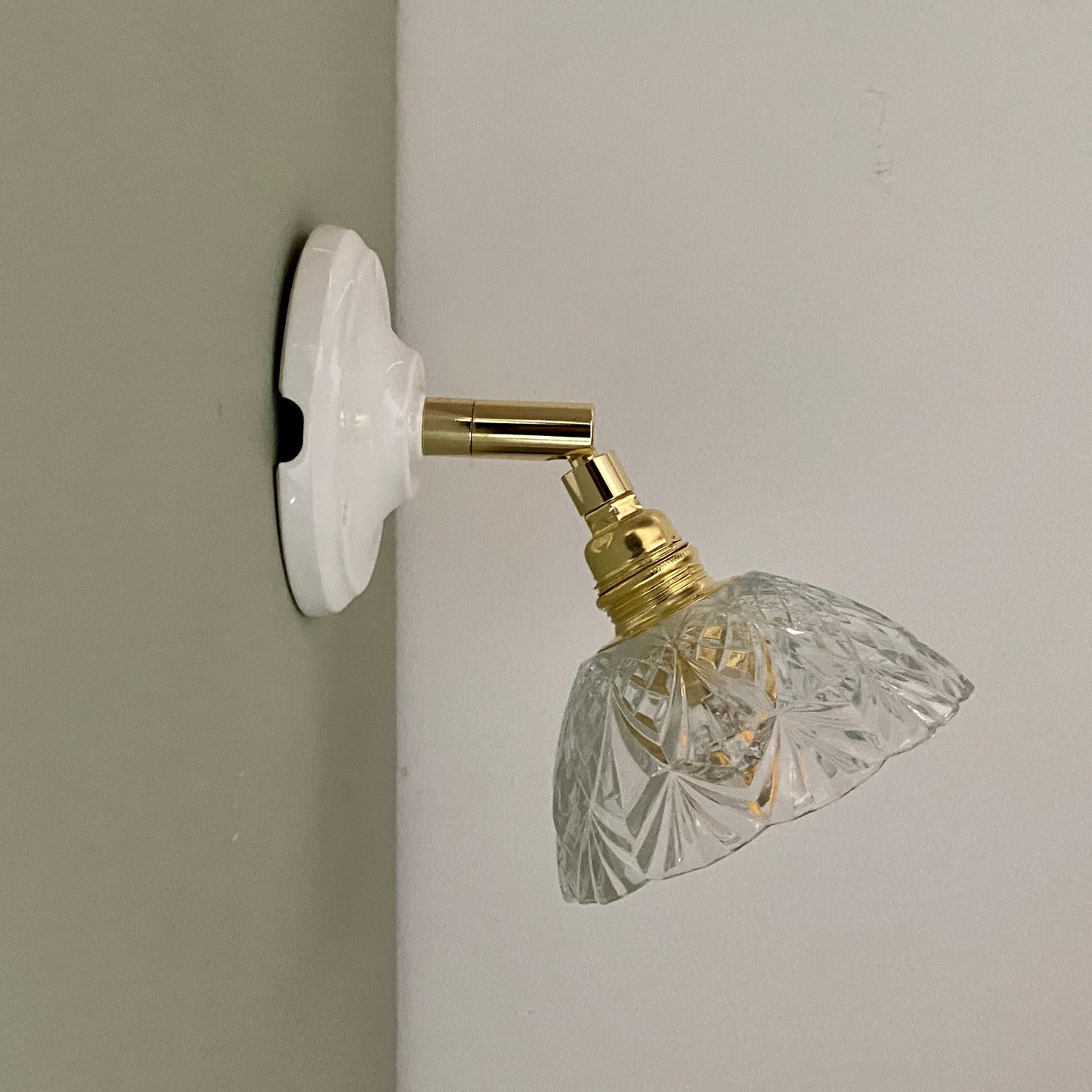 Applique abat-jour vintage en verre ciselé - collection vaisselle -