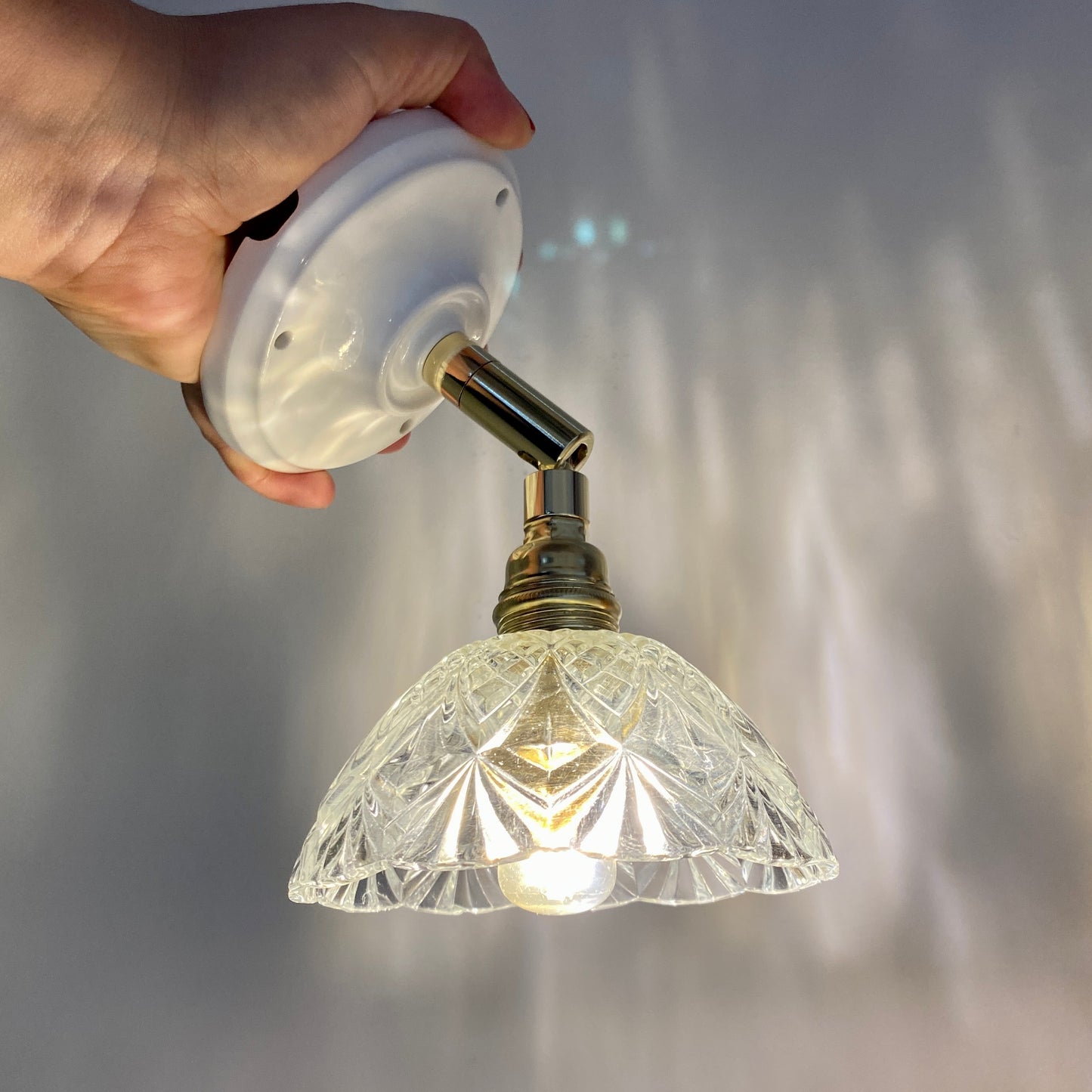 Applique abat-jour vintage en verre ciselé - collection vaisselle -