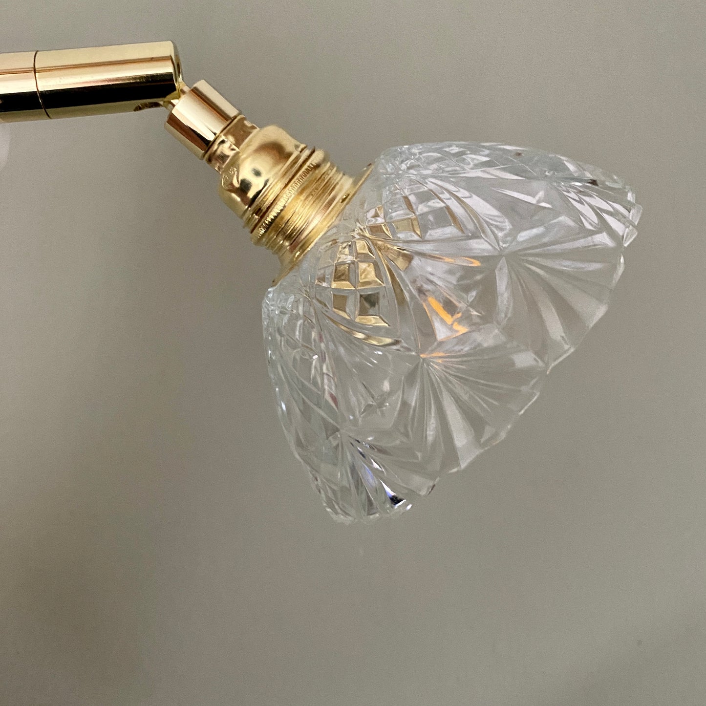 Applique abat-jour vintage en verre ciselé - collection vaisselle -