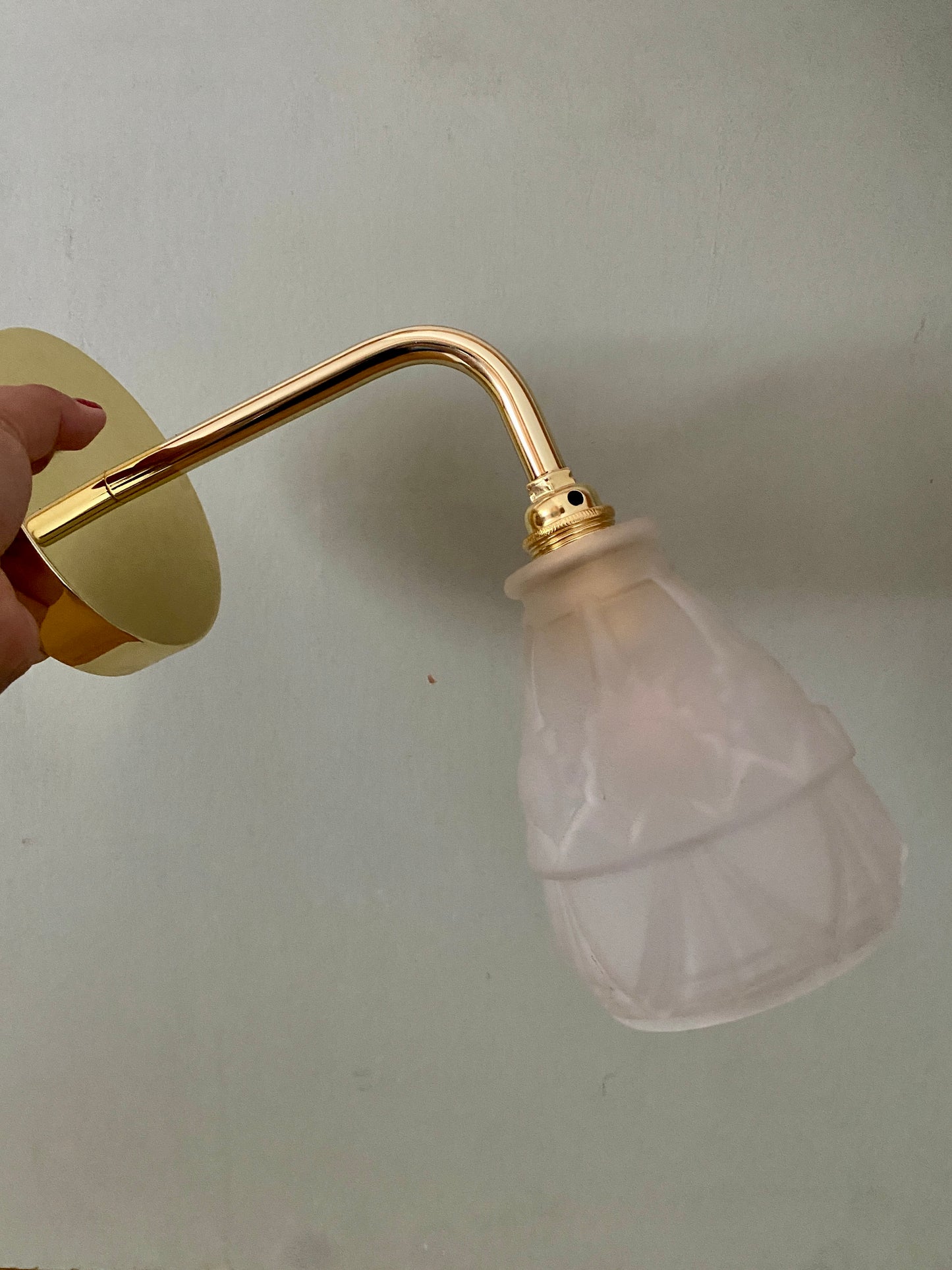 Applique tulipe vintage art déco en verre dépoli