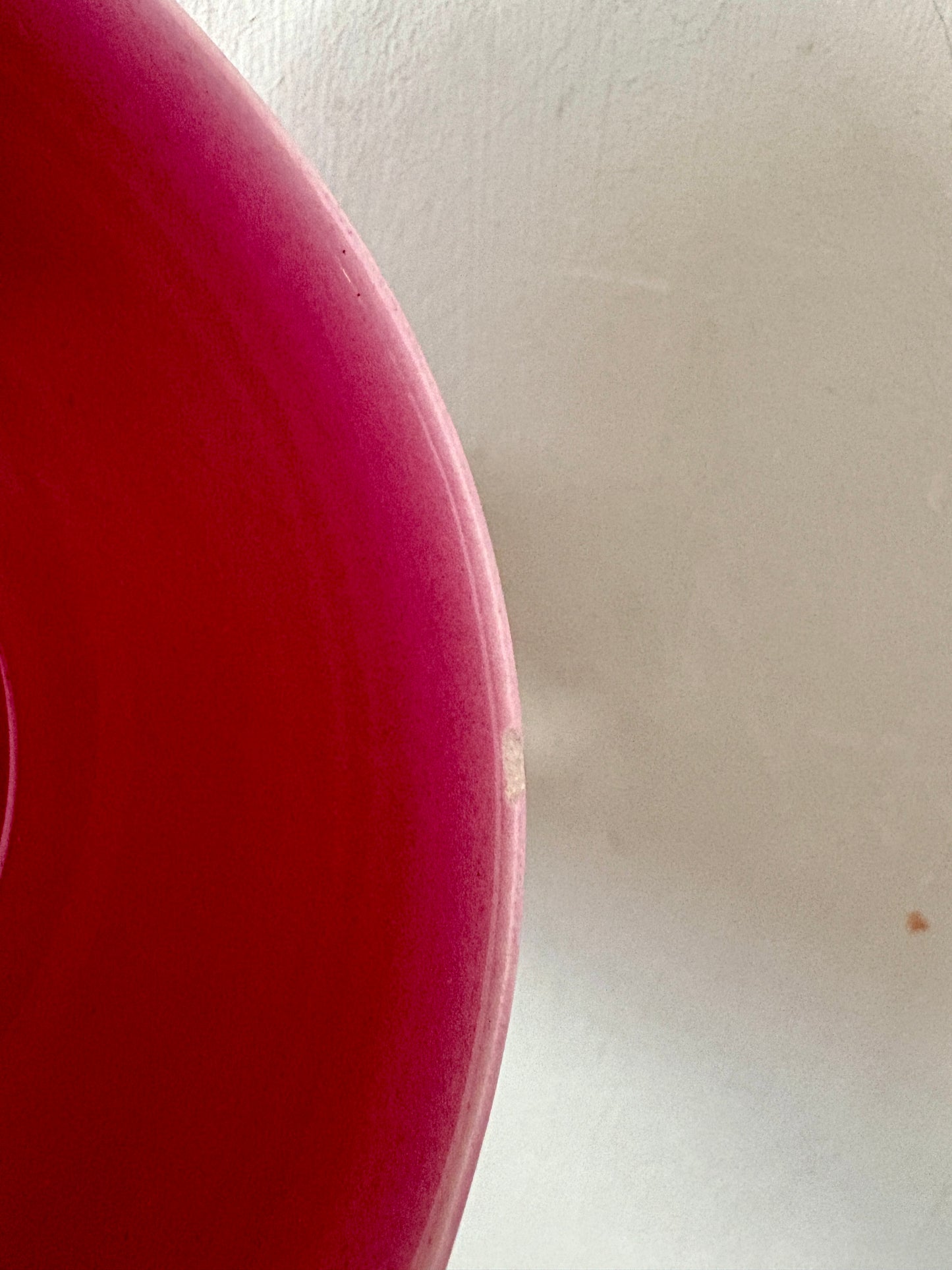 Lot de 2 tasses anciennes en céramique rose