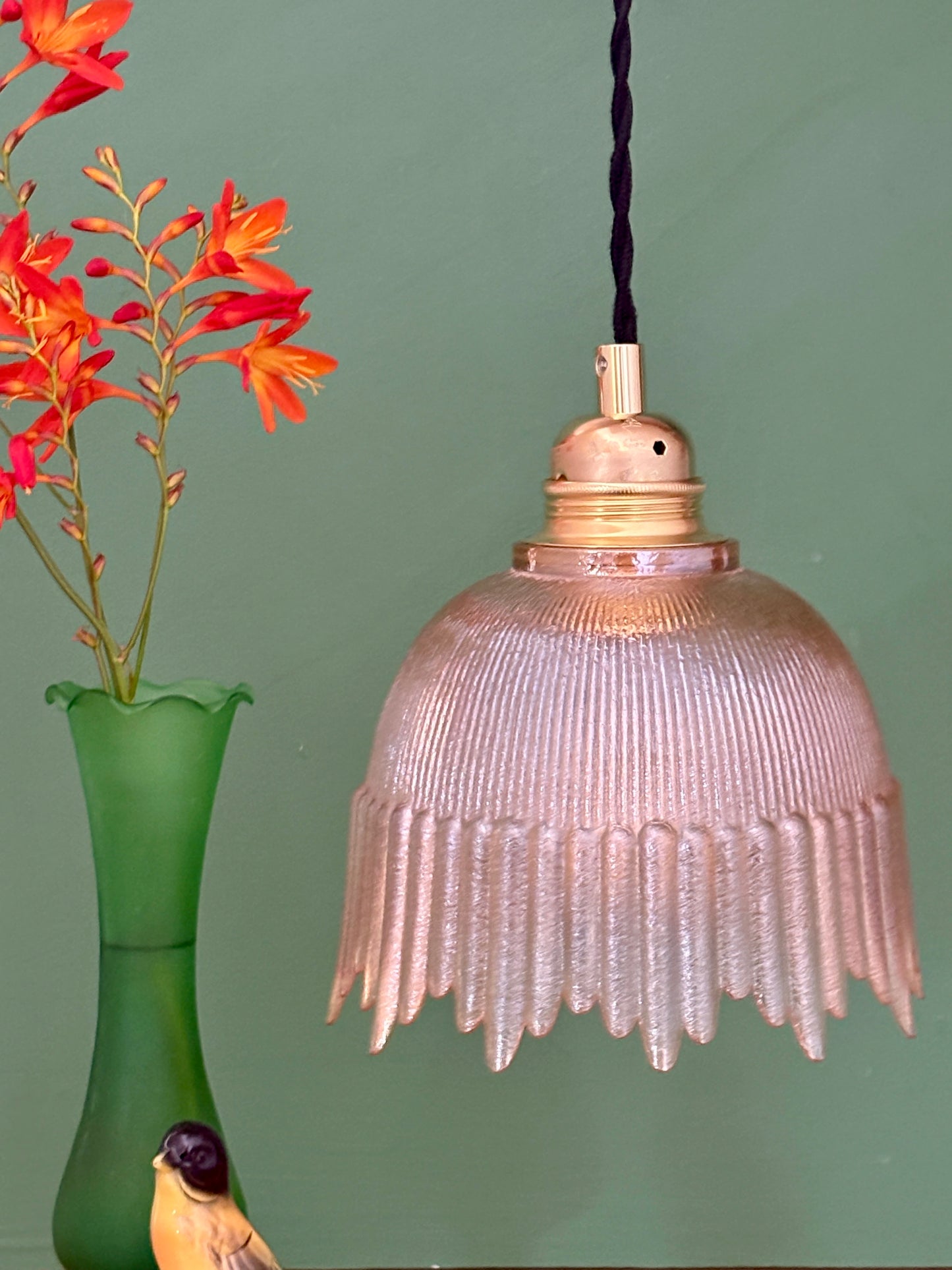 Suspension tulipe vintage en verre ambré (char1)