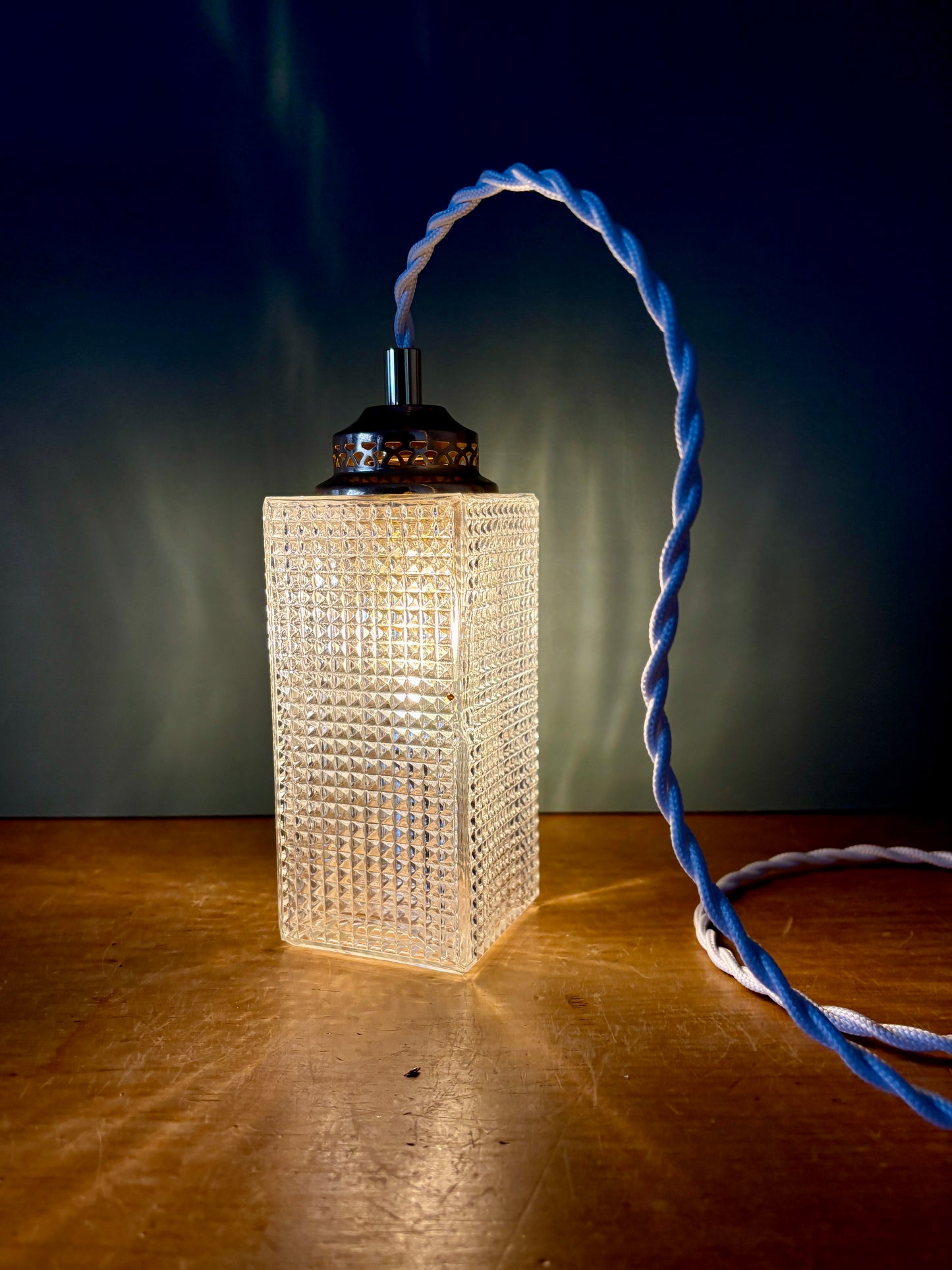 Baladeuse ou lampe à poser globe vintage en verre (BR1)