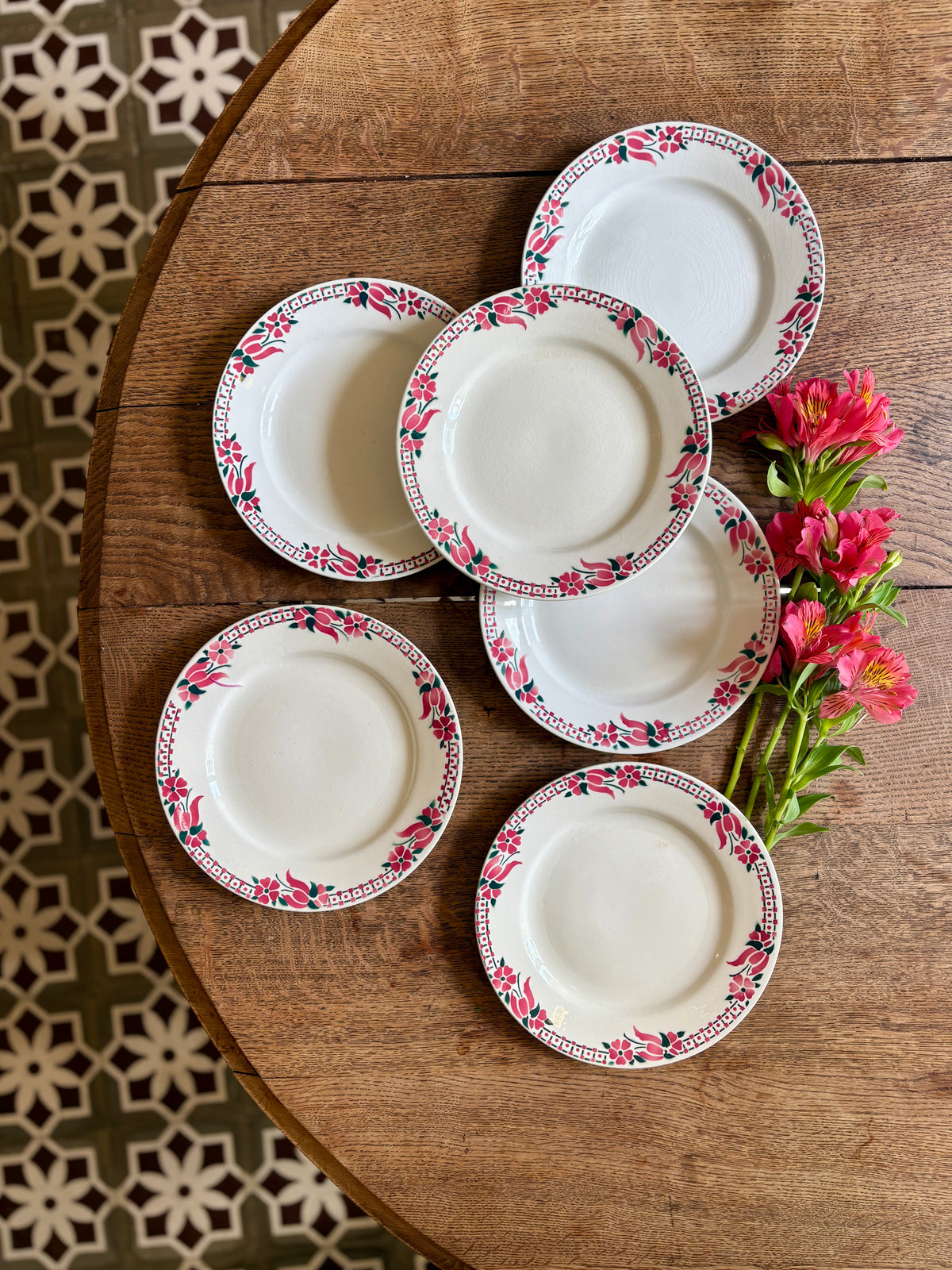 Lot de 6 assiettes plates anciennes - Saint Amand Céranord