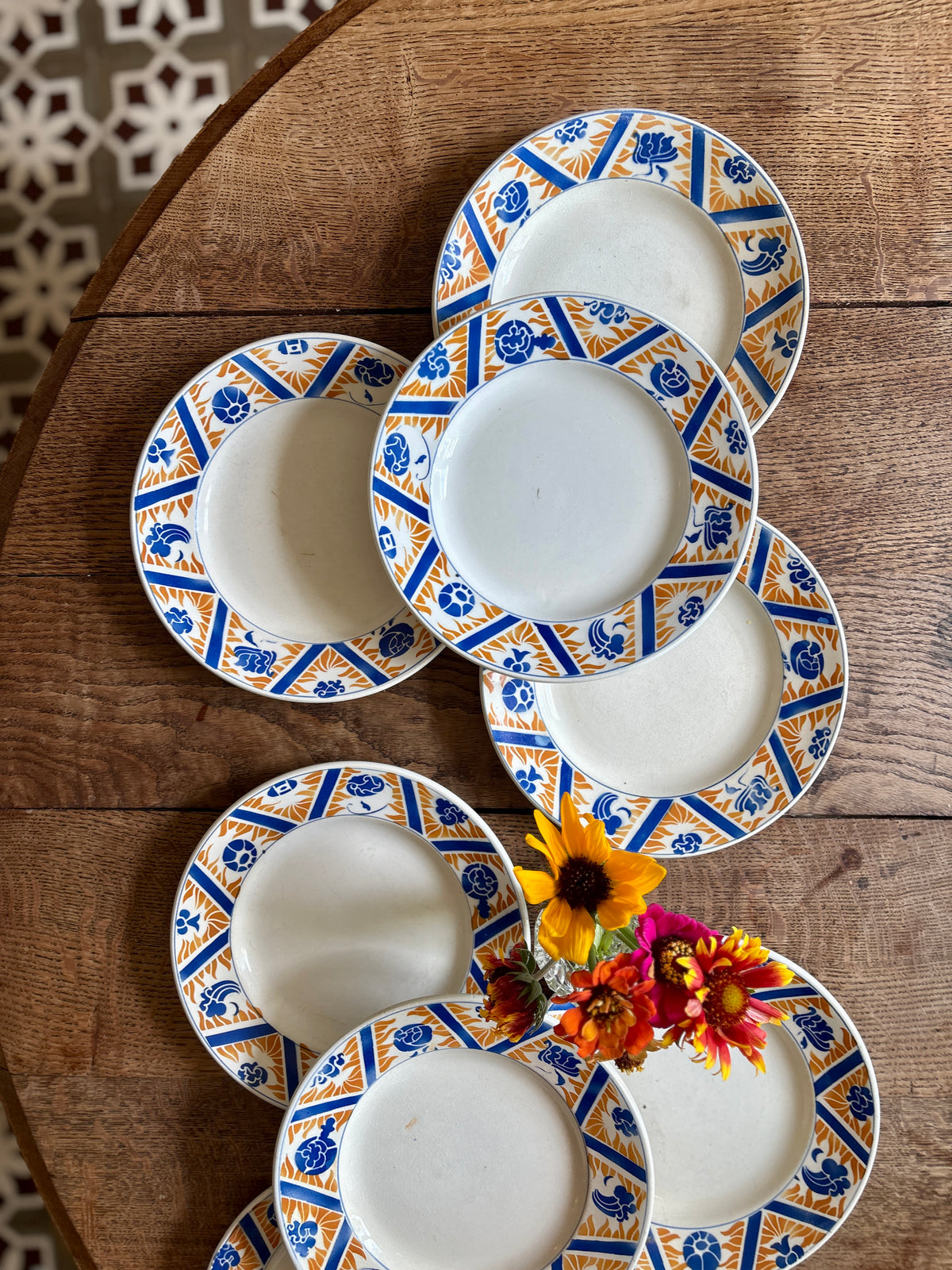 Lot de 8 assiettes plates anciennes - Canada de Moulin des Loups