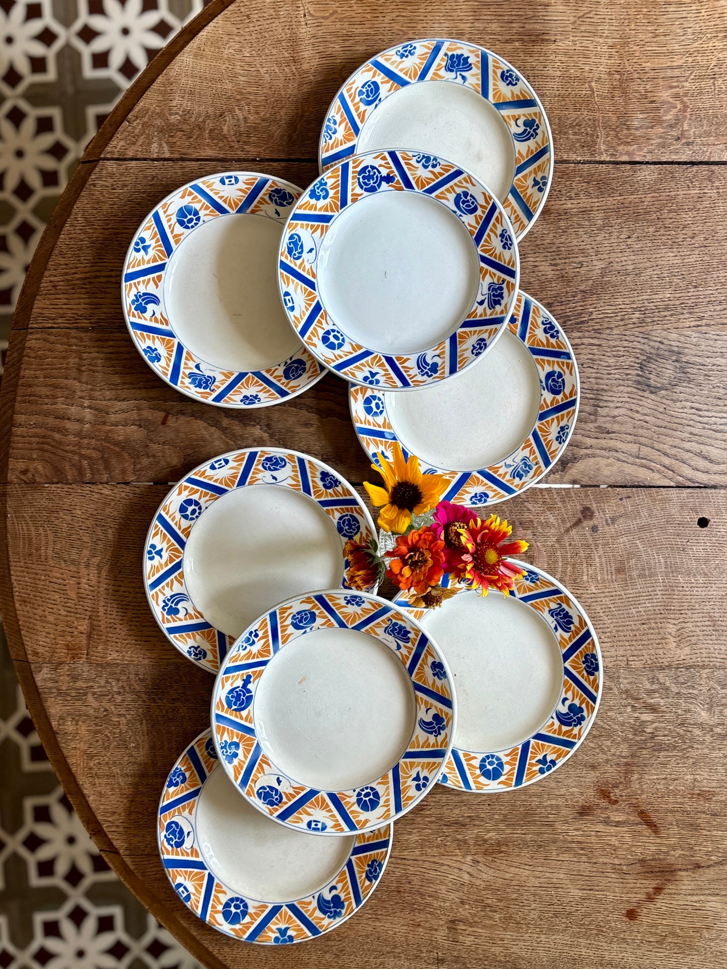 Lot de 8 assiettes plates anciennes - Canada de Moulin des Loups