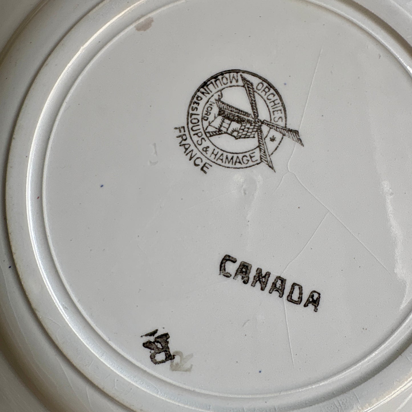 Lot de 8 assiettes plates anciennes - Canada de Moulin des Loups