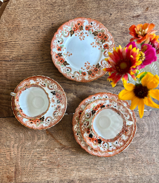 Lot de 2 tasses et assiettes anciennes en porcelaine Anglaise