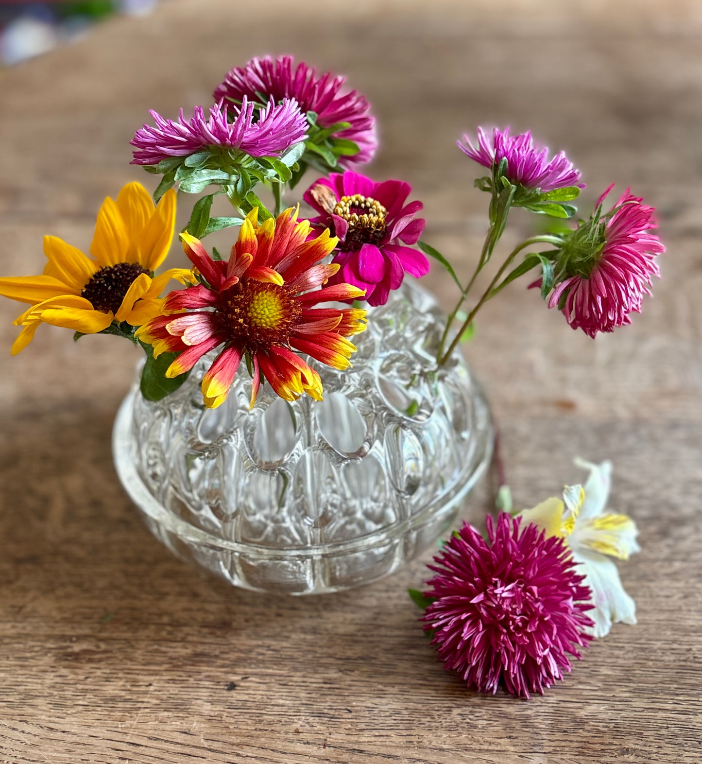 Pique fleur ancien en verre XXL