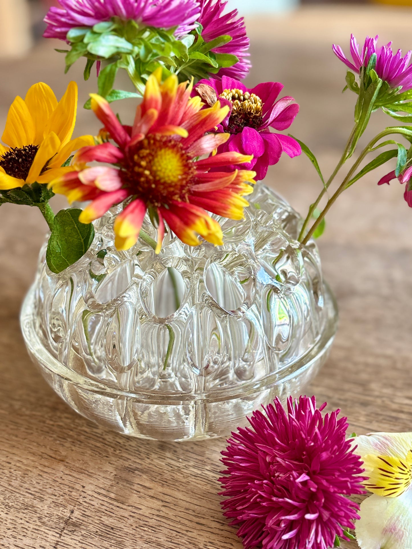 Pique fleur ancien en verre XXL