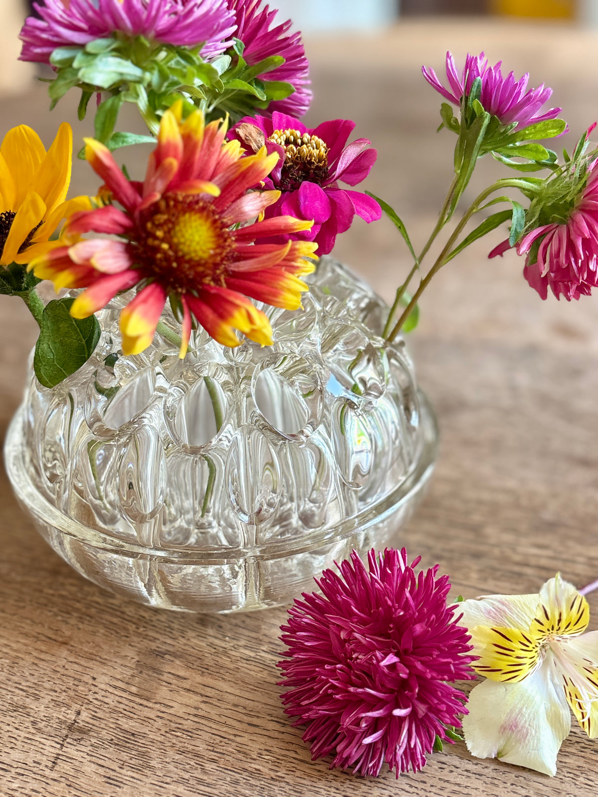 Pique fleur ancien en verre XXL