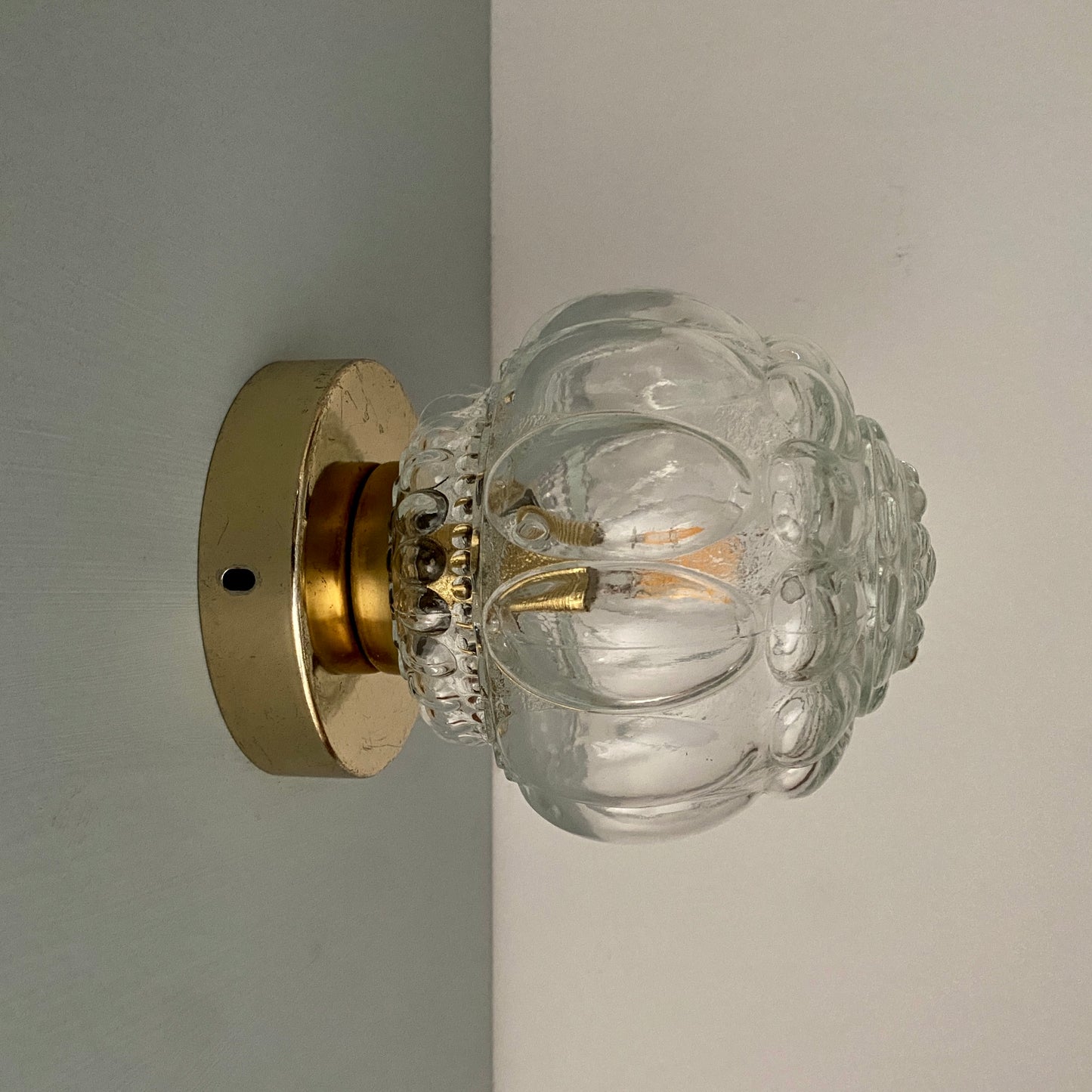 Applique ou plafonnier globe vintage en verre