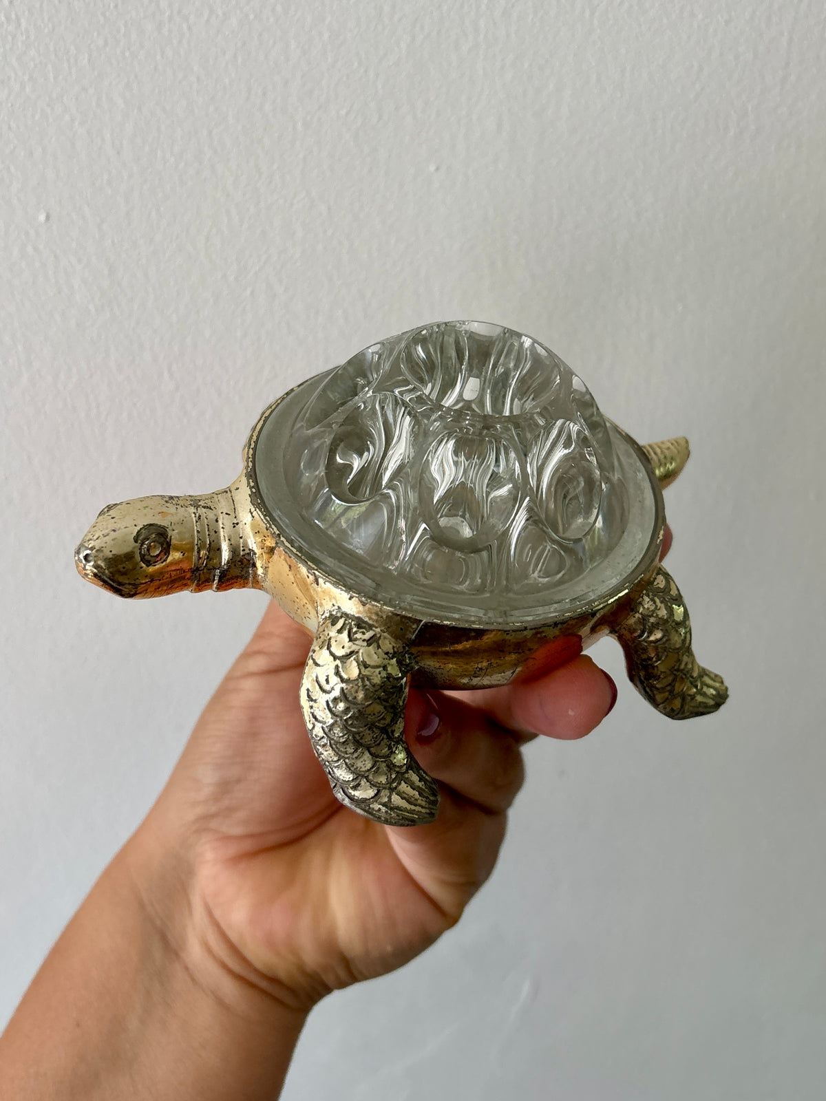 Pique fleur vintage tortue