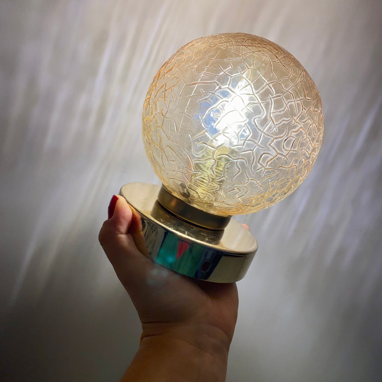 Applique ou plafonnier globe vintage en verre ambré