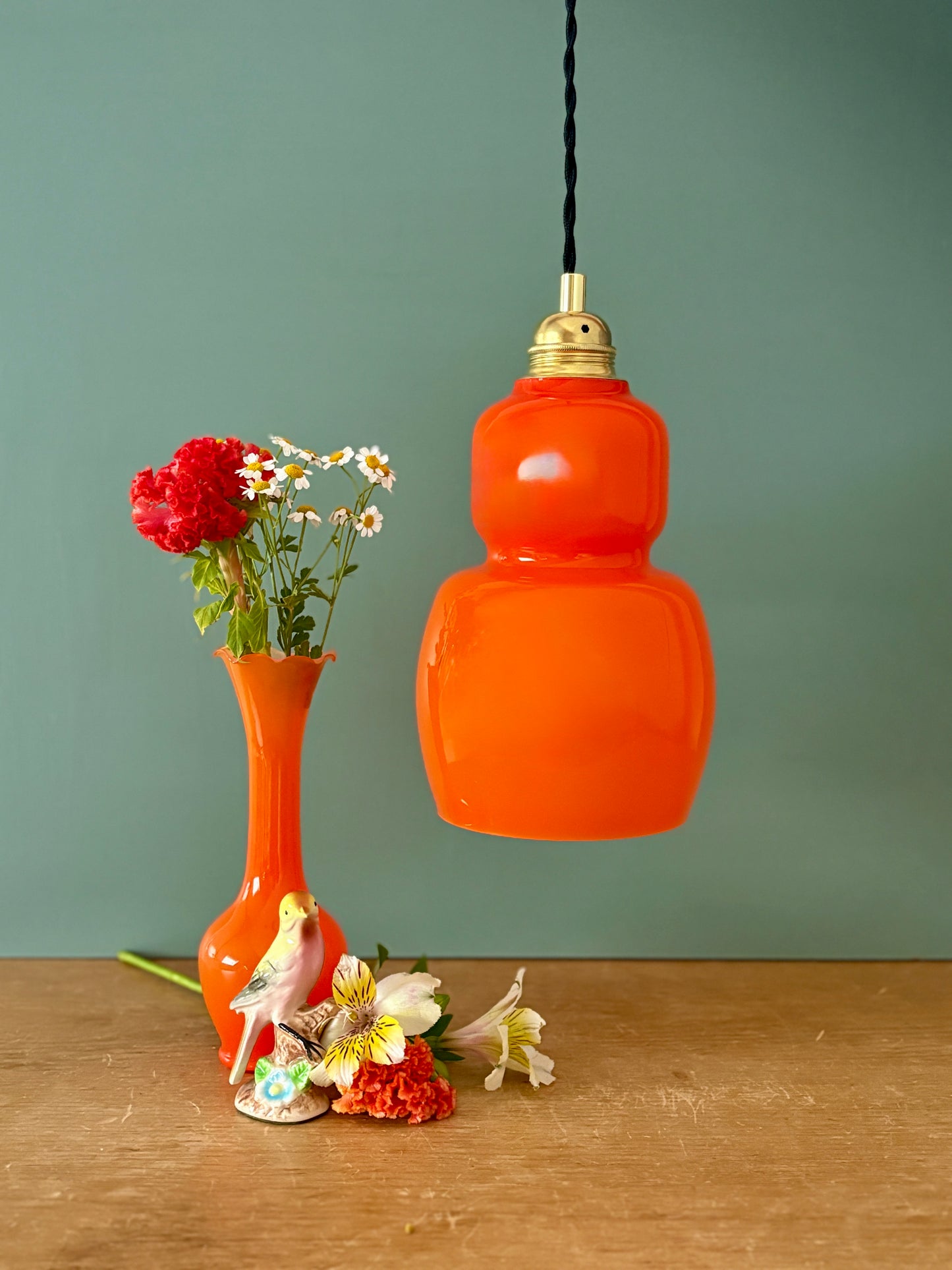 Suspension globe vintage en opaline orange