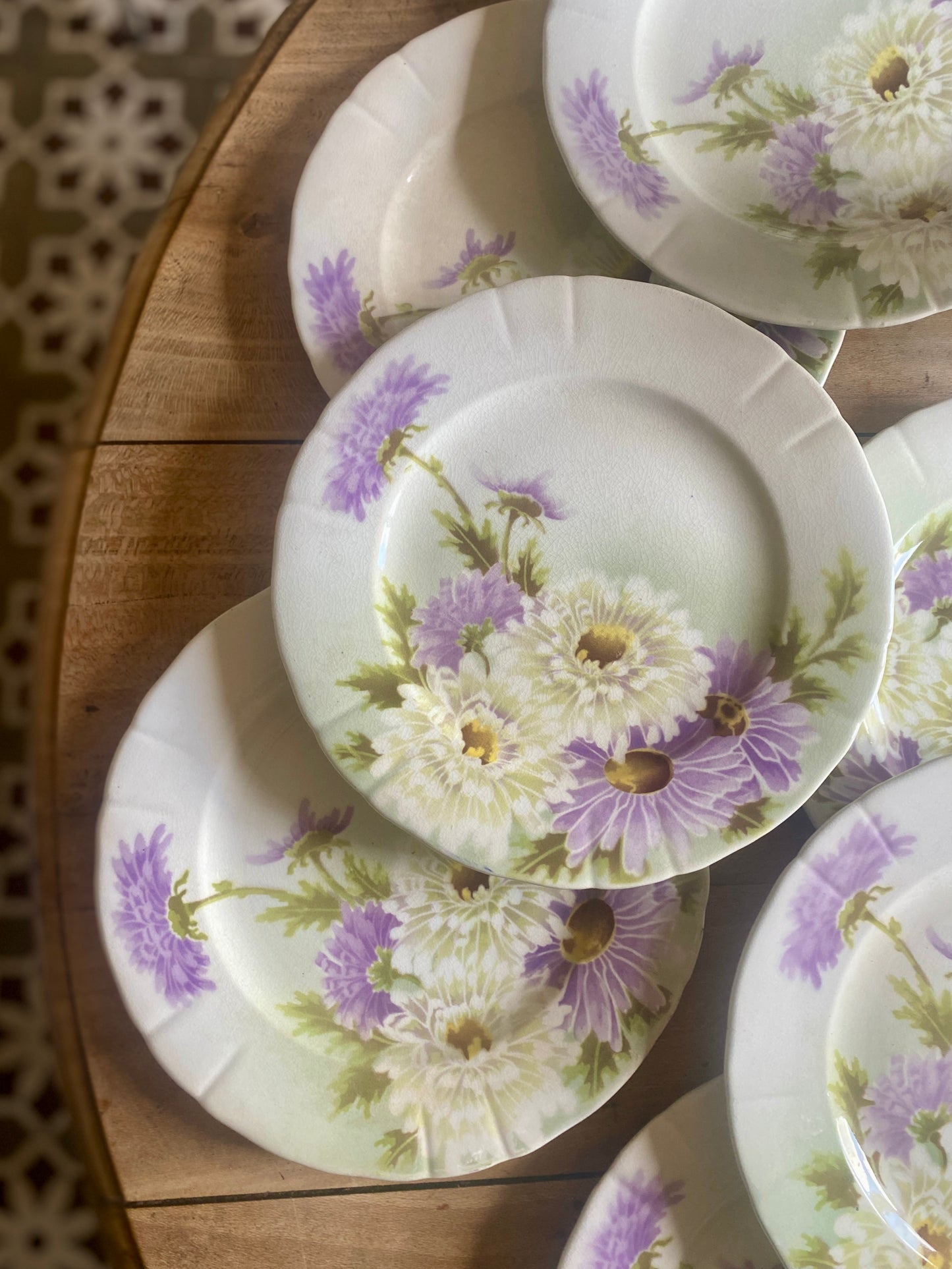 Lot de 8 assiettes plates anciennes - Reine Marguerite de Lunéville