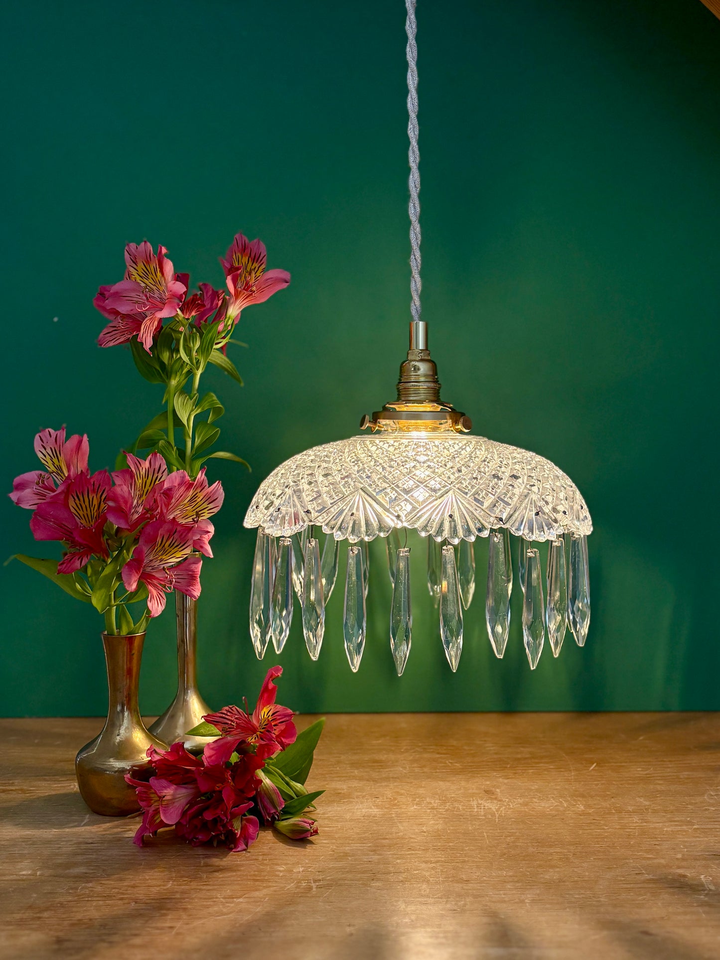 Suspension abat-jour vintage en verre avec pampilles