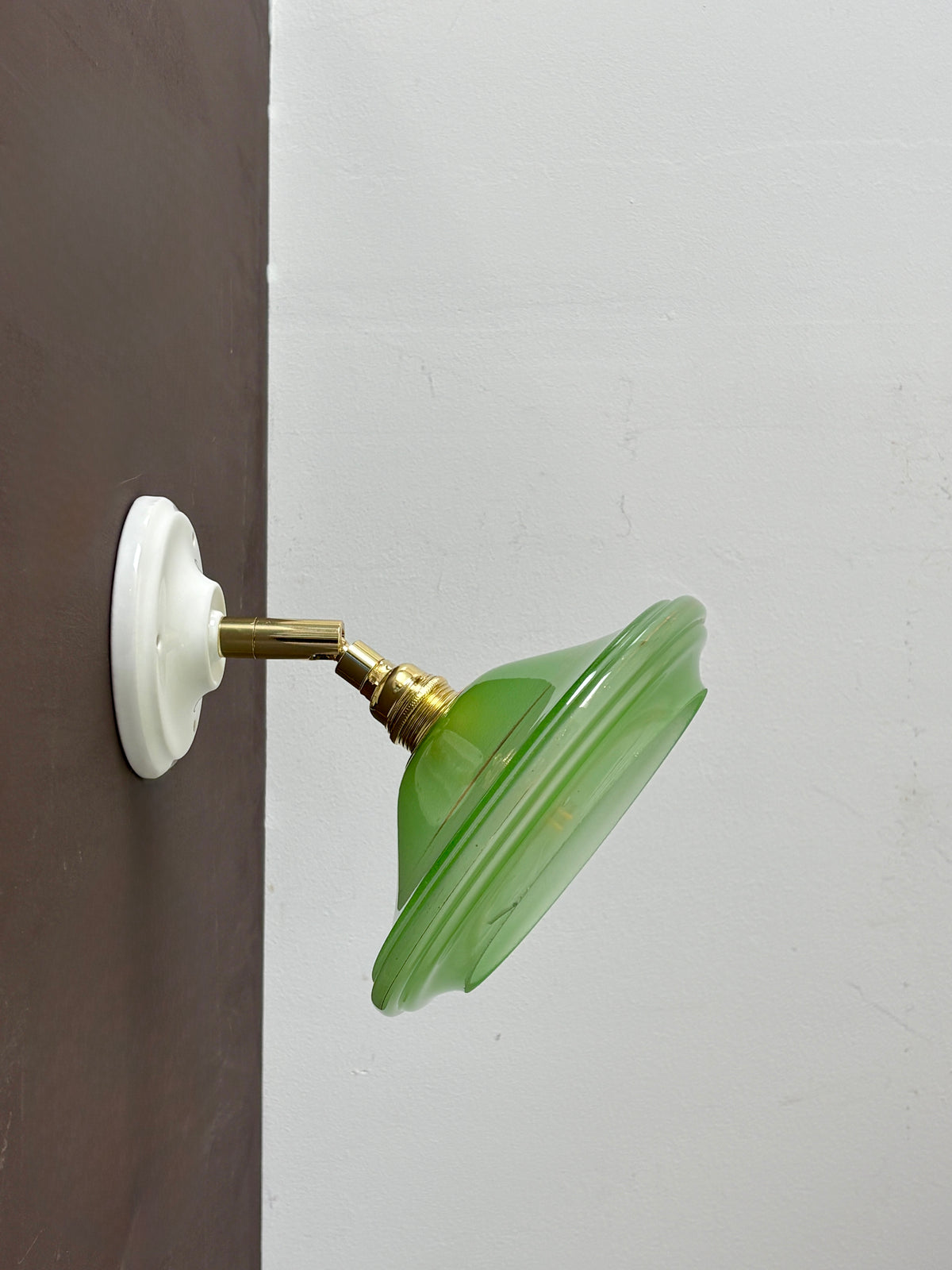 Applique abat-jour vintage en verre vert et or