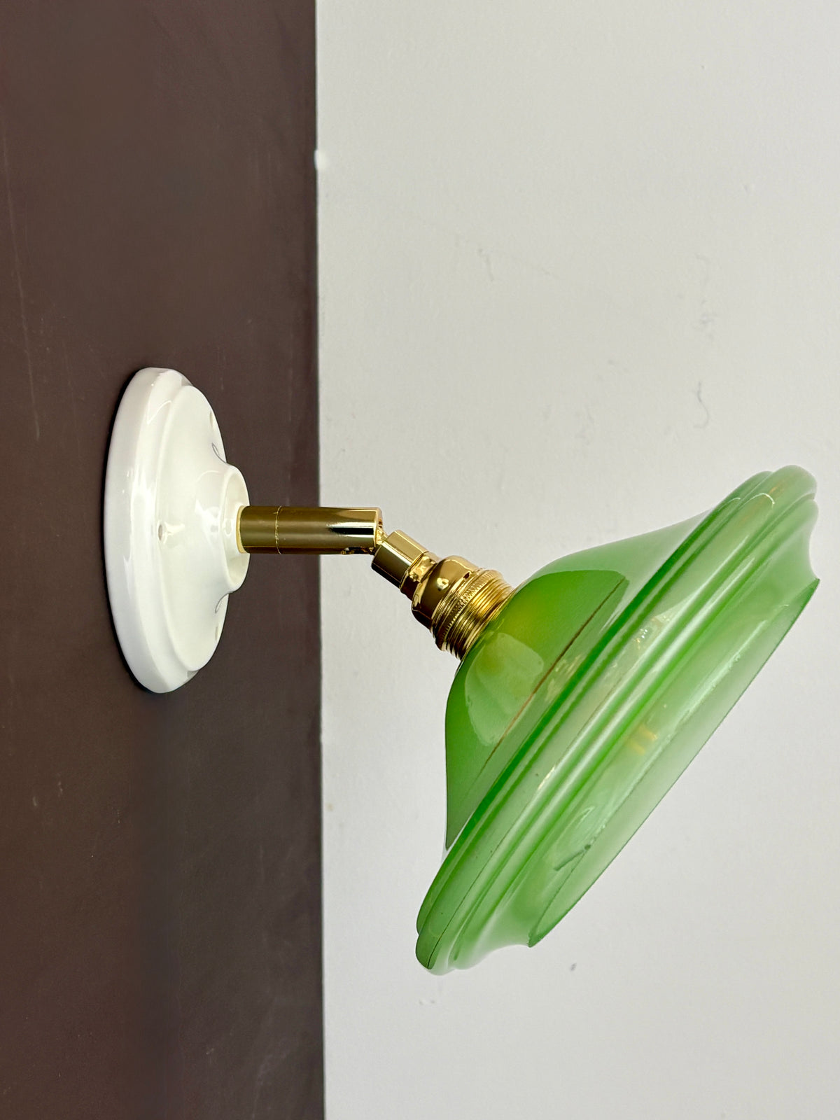 Applique abat-jour vintage en verre vert et or