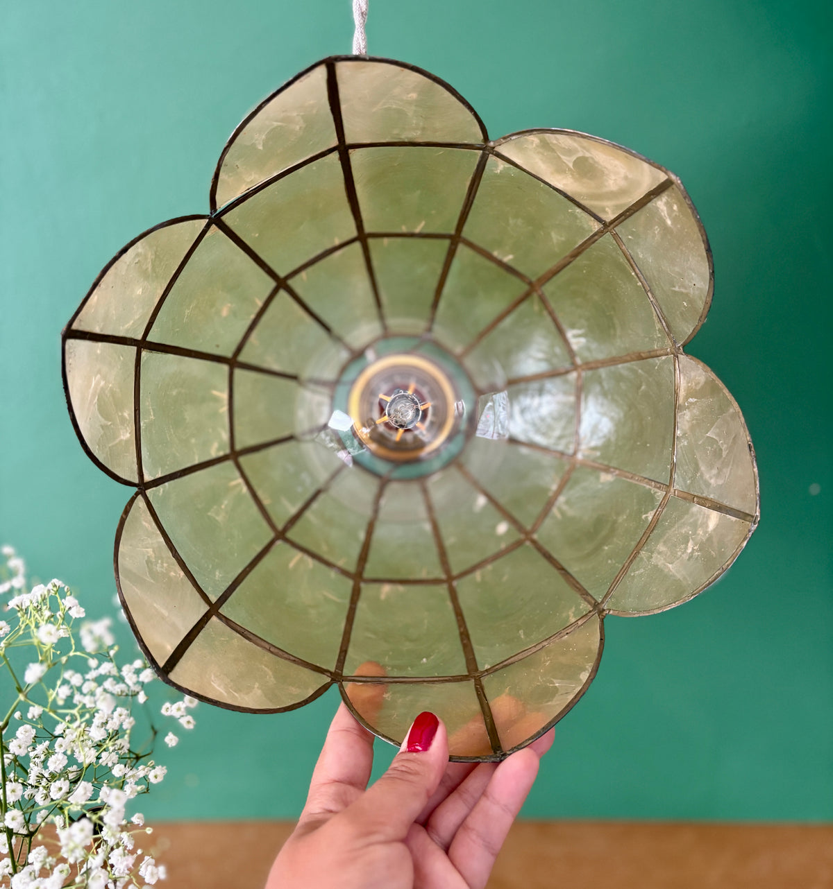 Suspension abat-jour vintage en nacre et laiton