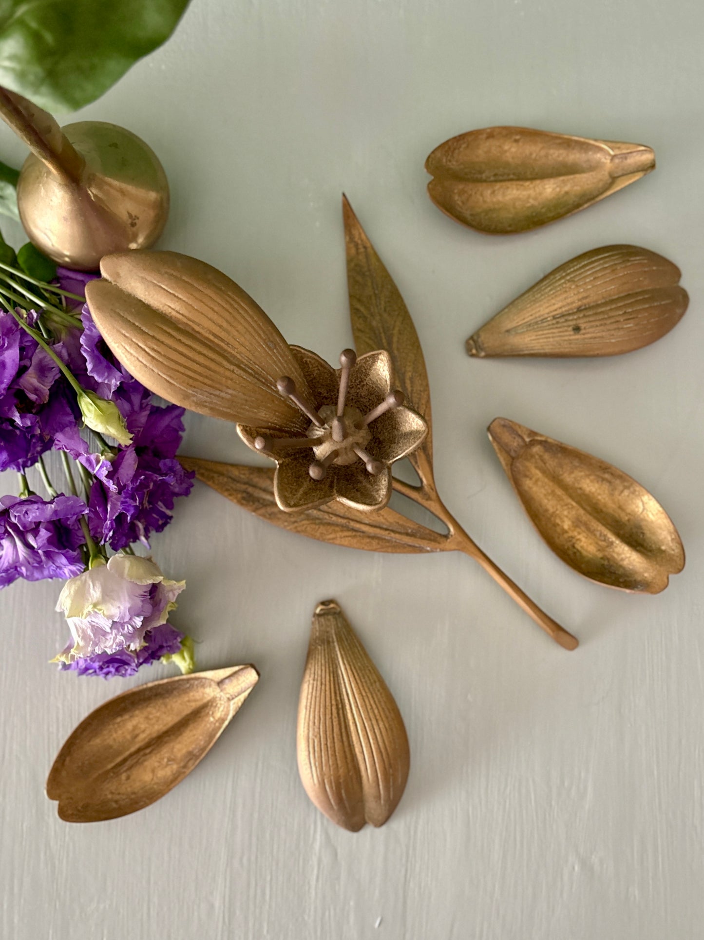 Cendriers vintage en laiton en forme de Fleur