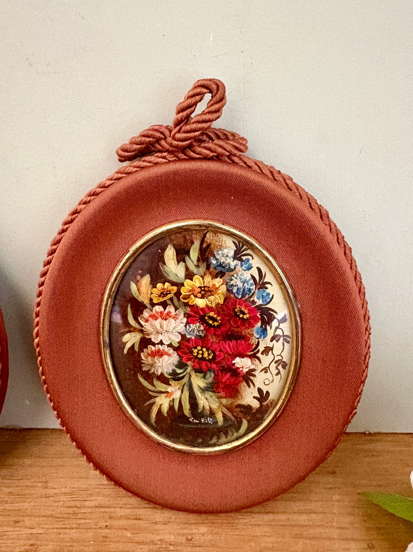 Lot de 2 petits cadres anciens et peintures de fleurs