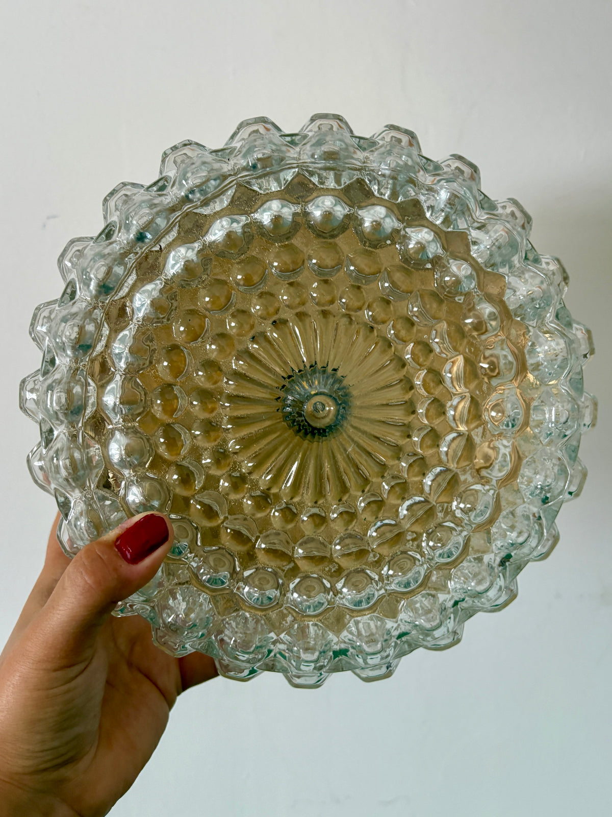 Applique ou plafonnier globe vintage en verre moulé (PLAF21)
