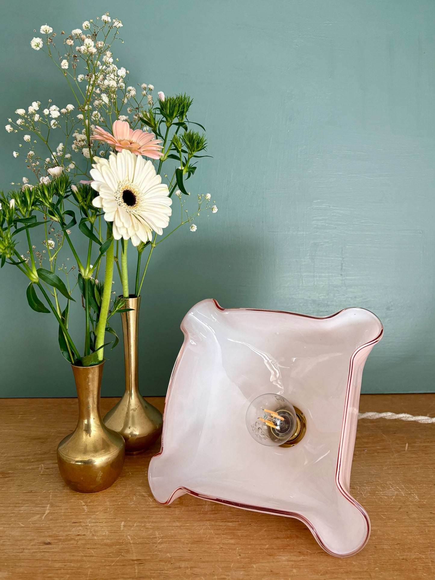 Suspension abat-jour vintage en opaline rose