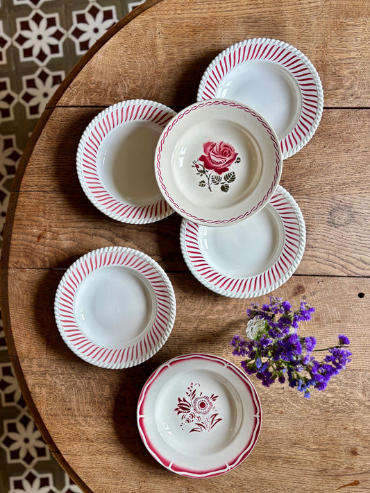 Lot de 6 assiettes creuses anciennes dépareillées (L4)