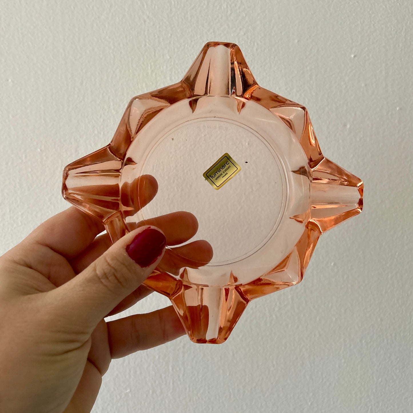 Cendrier vintage Luminarc en verre rose