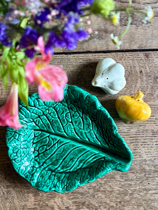 Ensemble sel et poivre vintage en barbotine