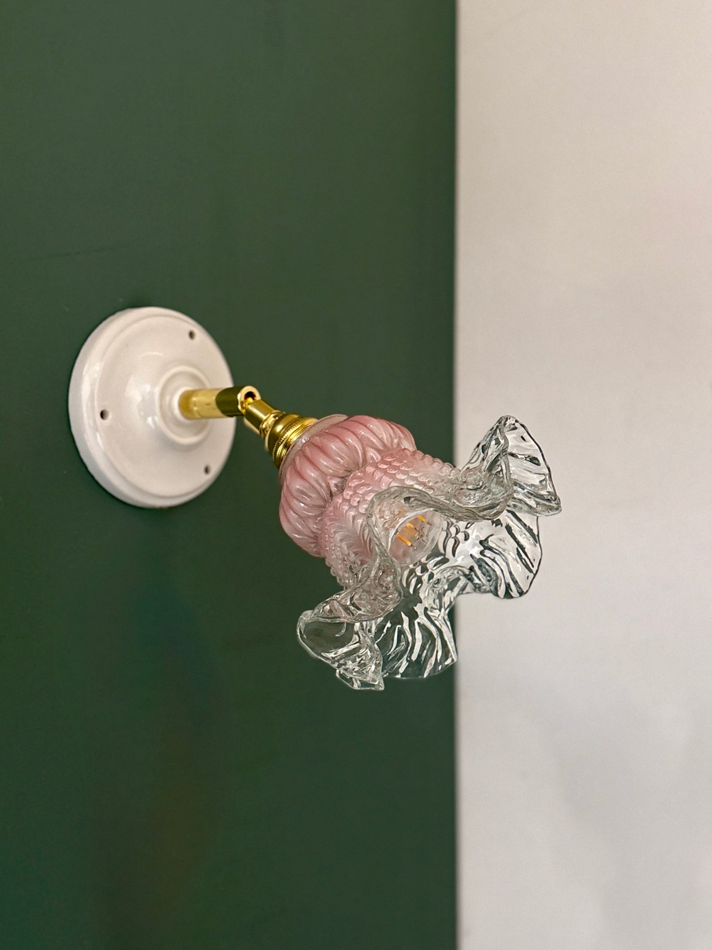 Applique tulipe vintage en verre rose et transparent