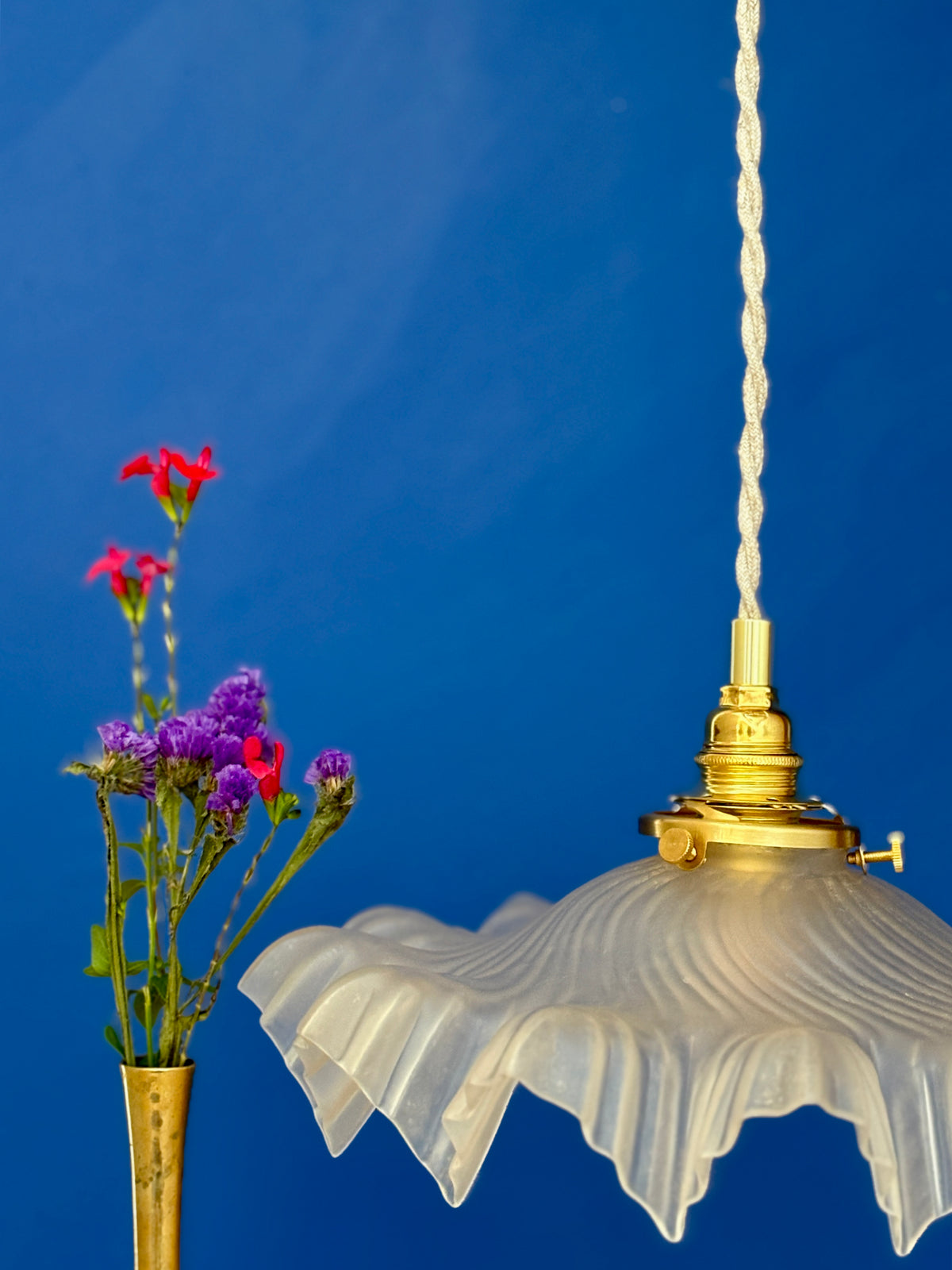 Suspension abat-jour vintage en verre dépoli