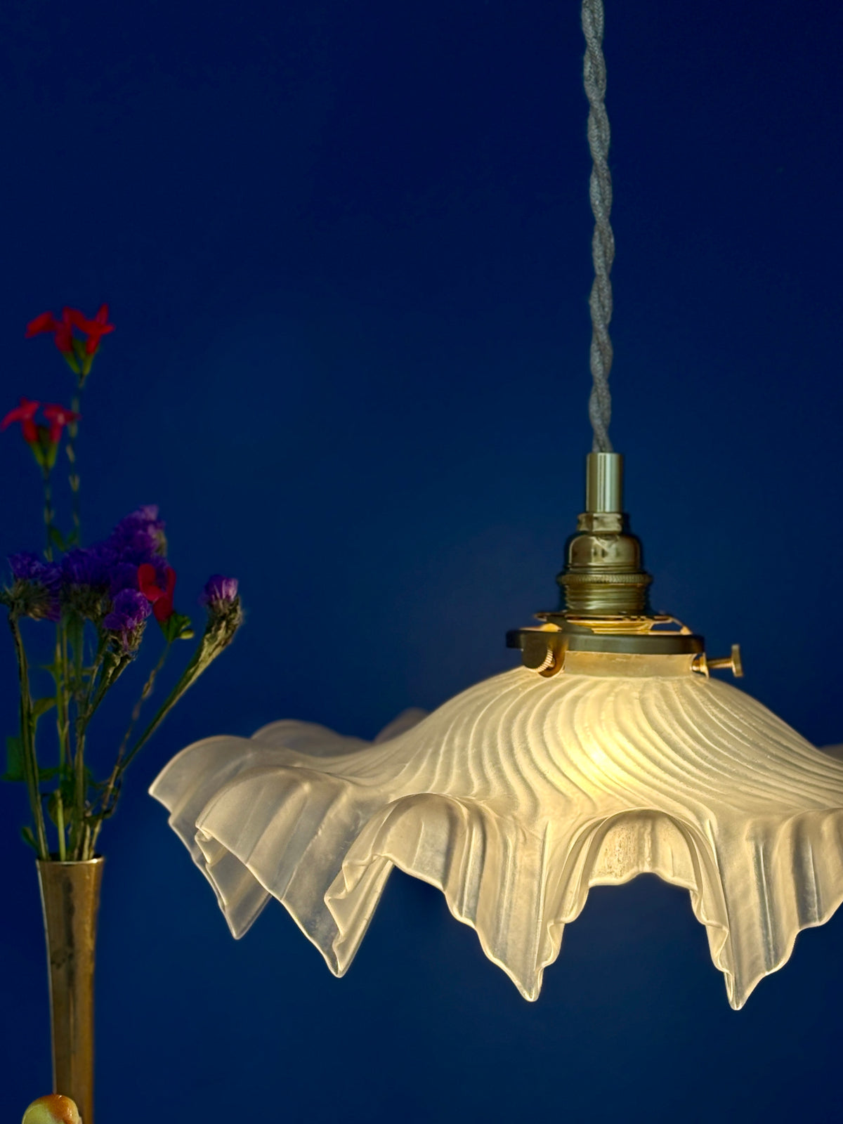 Suspension abat-jour vintage en verre dépoli