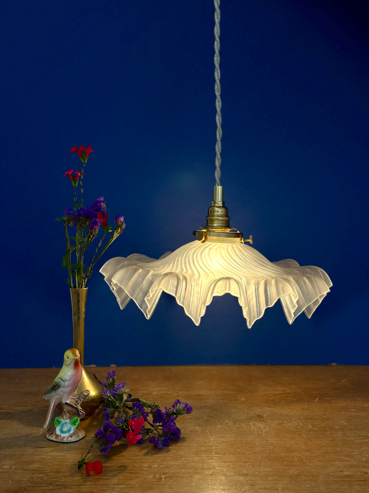 Suspension abat-jour vintage en verre dépoli