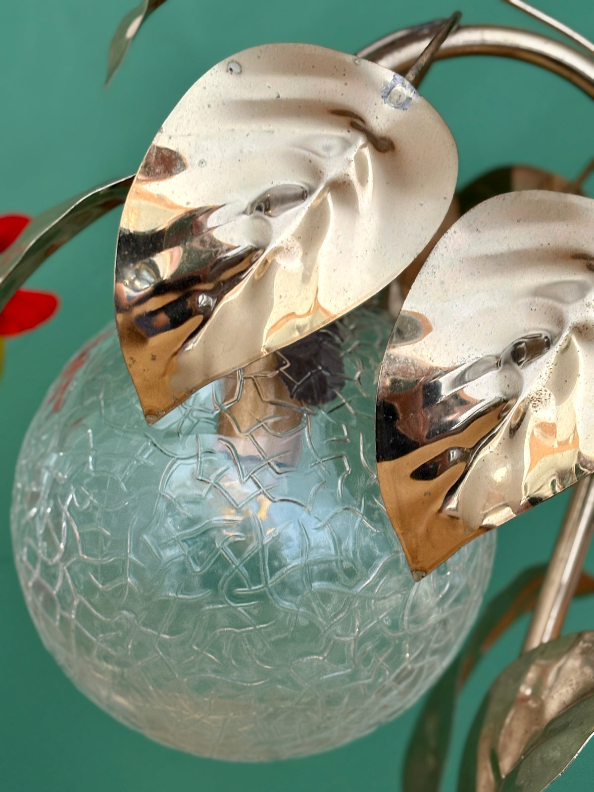 Lampe vintage feuilles en laiton doré et globe en verre transparent (H1)