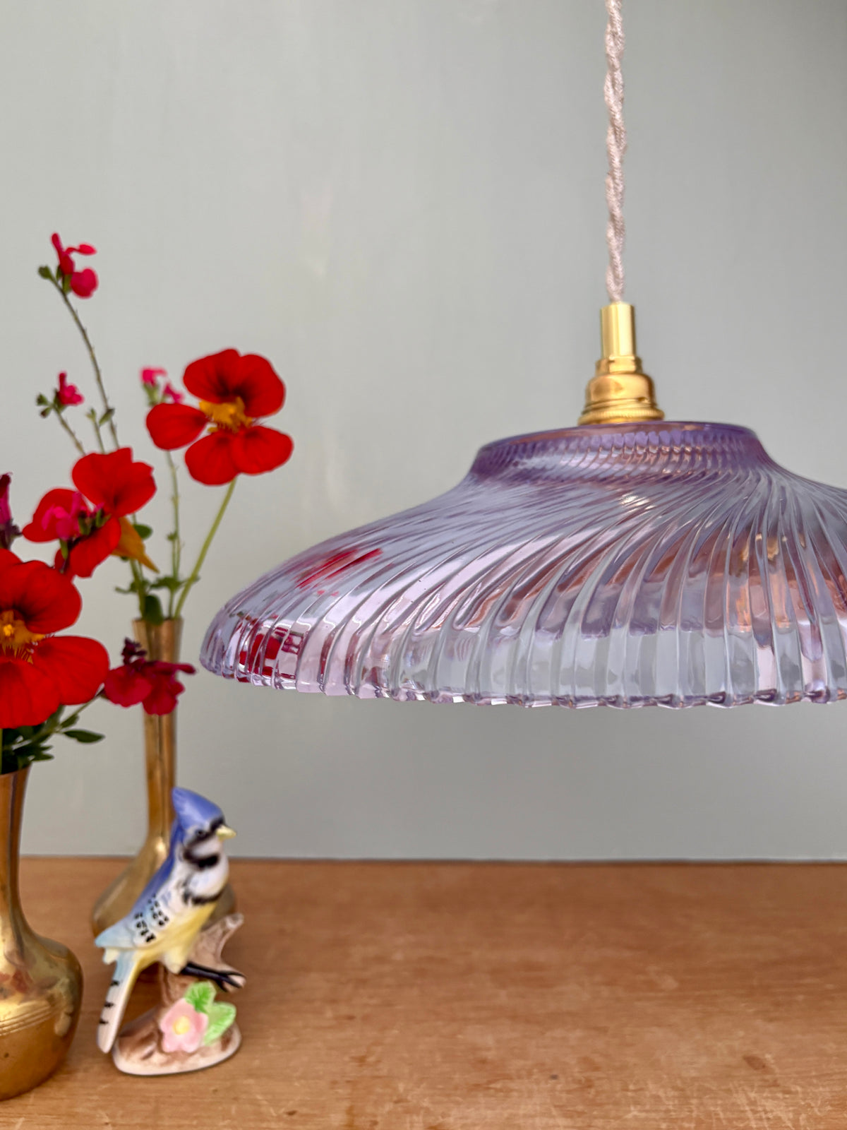 Suspension abat-jour vintage en verre violet - collection vaisselle -