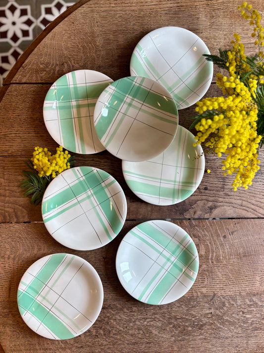 Lot de 7 assiettes à dessert vintage, modèle Montréal vert de Salins