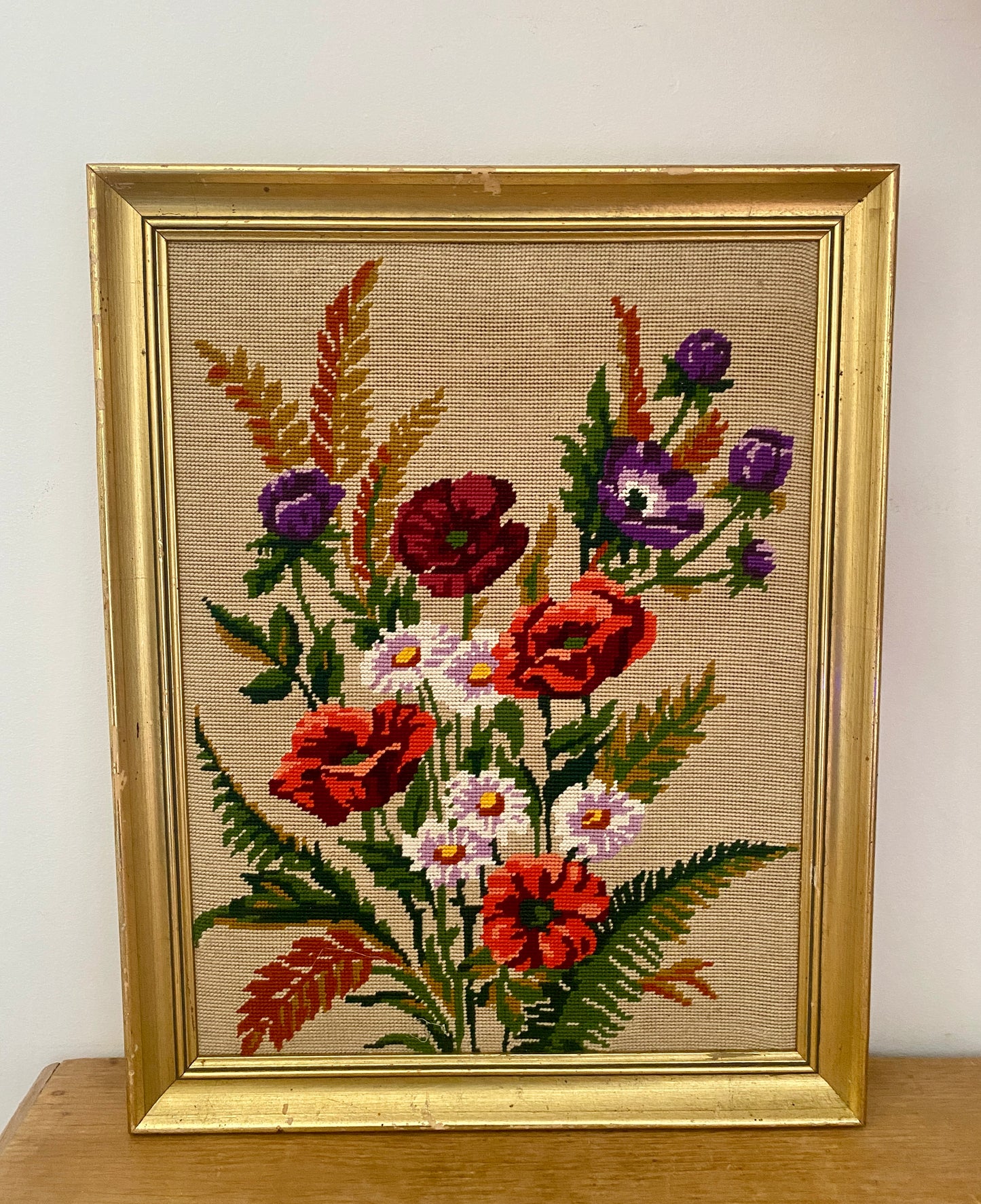 Canevas vintage bouquet de fleurs et cadre en bois doré