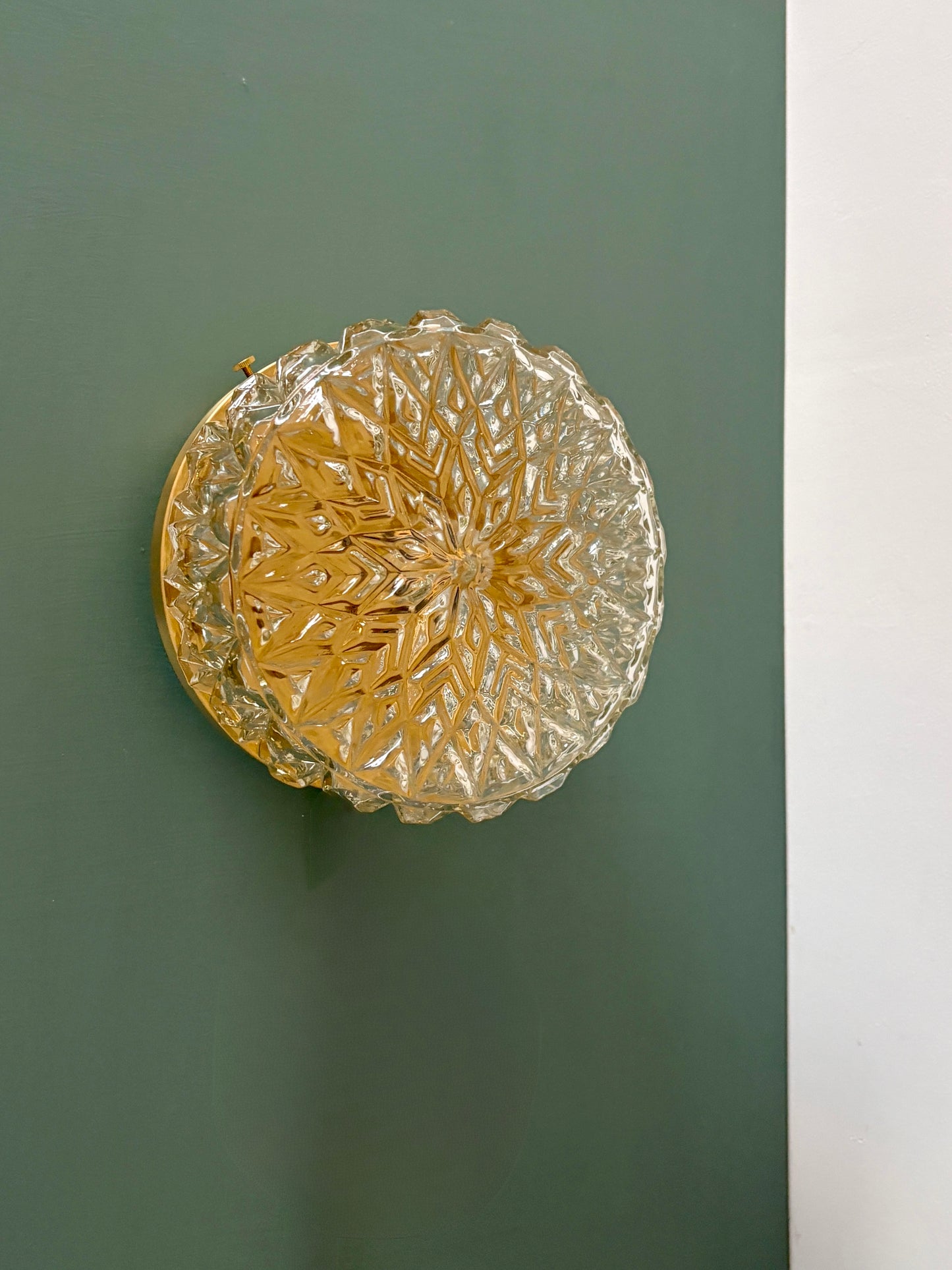 Applique ou plafonnier globe vintage en verre moulé (PT1)