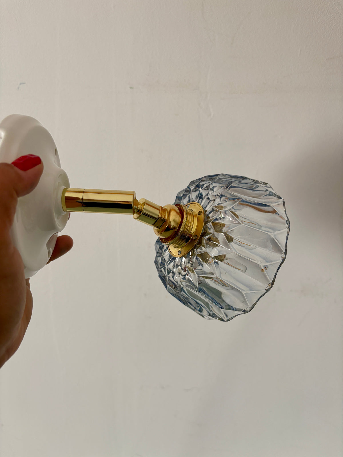 Applique abat-jour vintage en verre bleuté -collection vaisselle