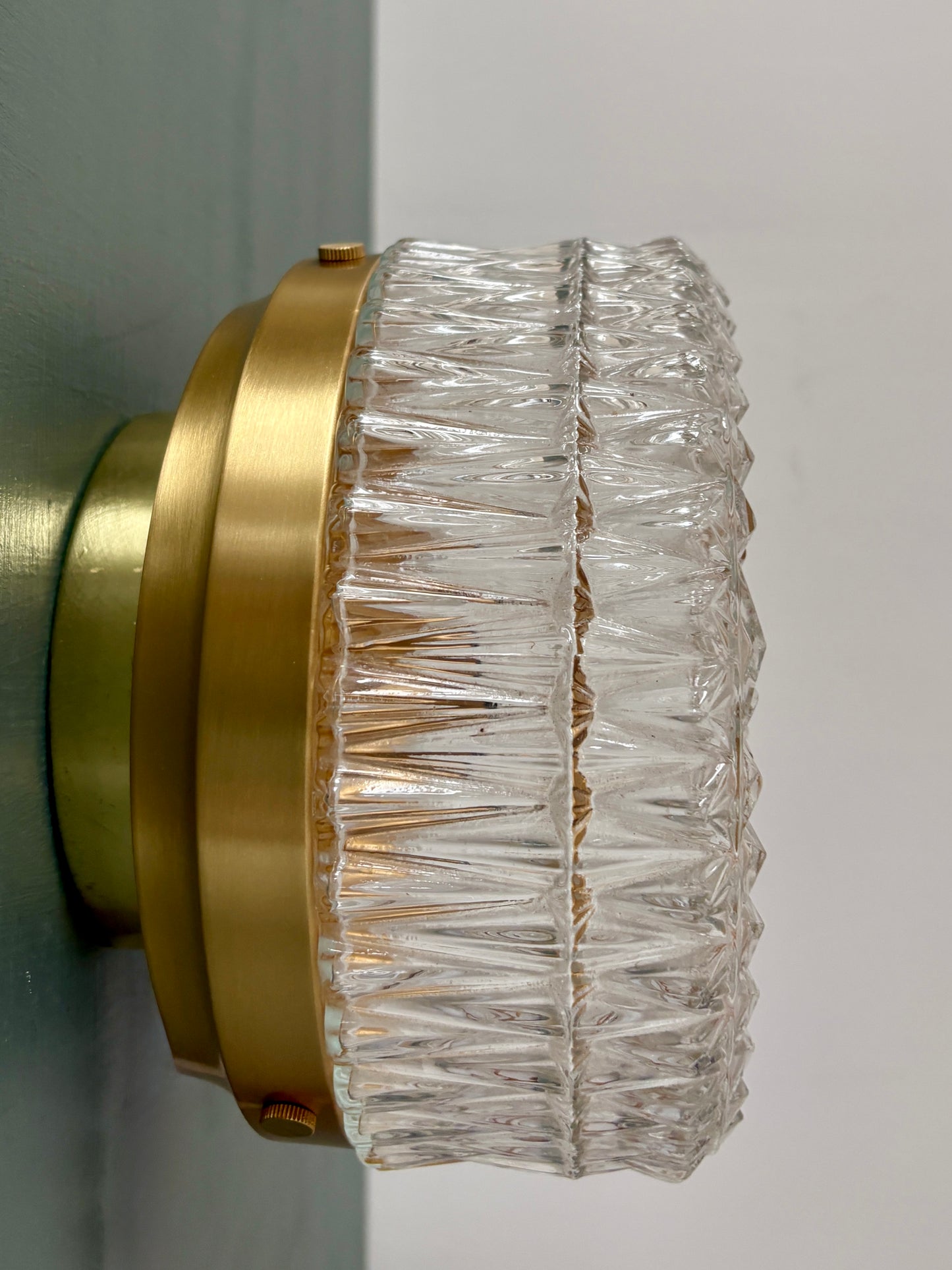 Applique ou plafonnier globe vintage en verre moulé (PT2)