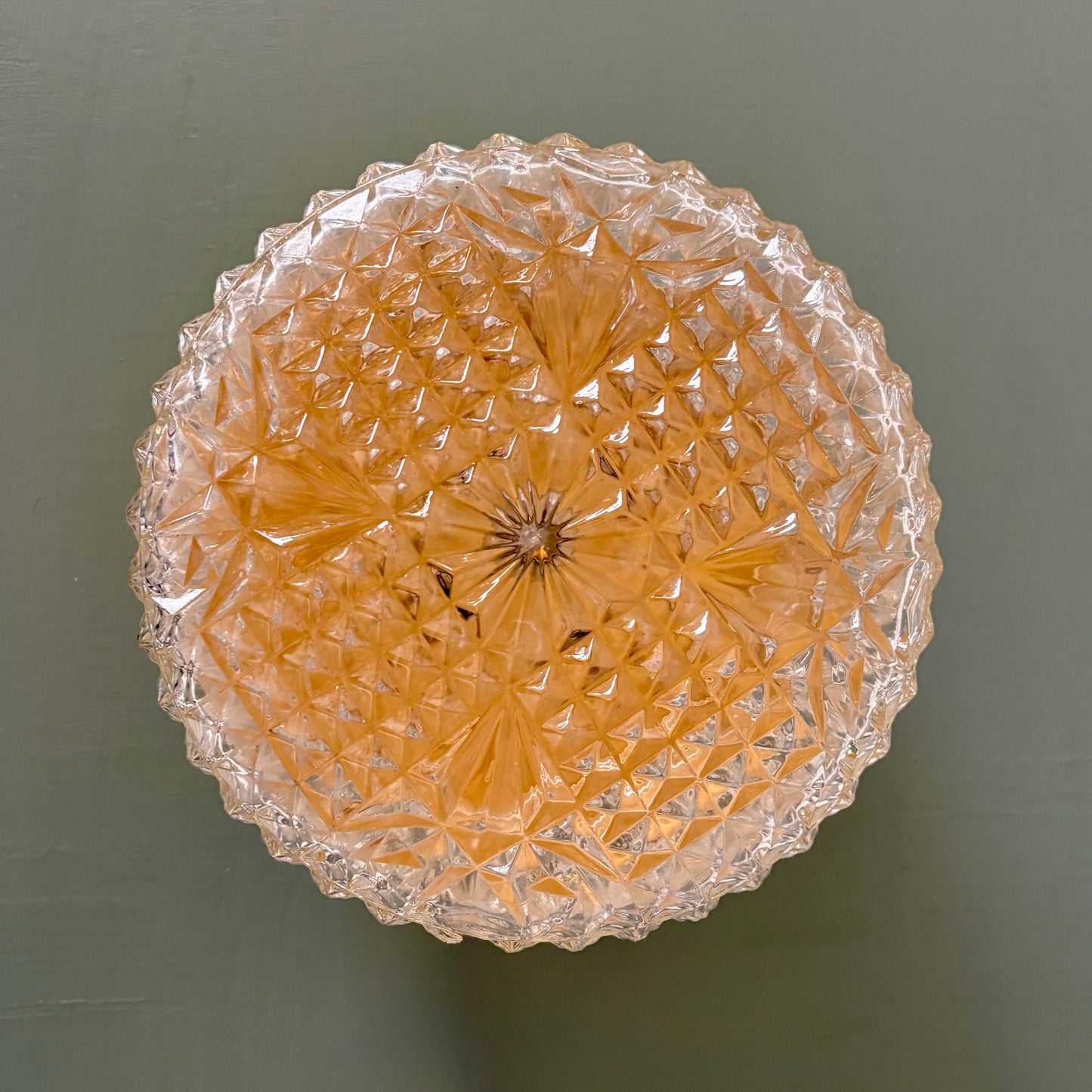 Applique ou plafonnier globe vintage en verre moulé (PT2)